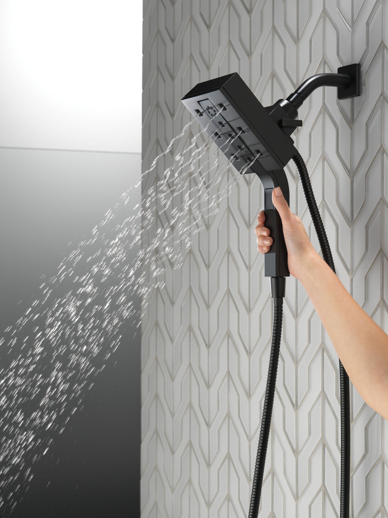 H<sub>2</sub>Okinetic&reg; In2ition&reg; 4-Setting Two-in-One Shower