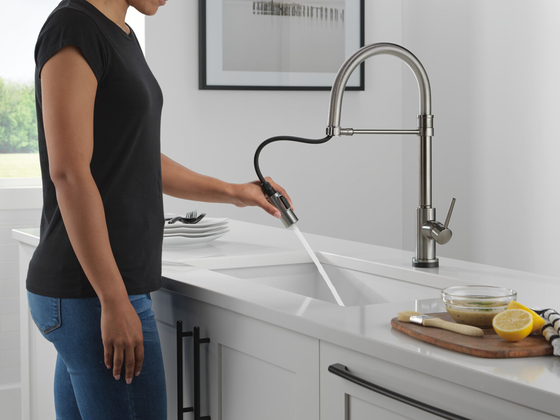 Touchless Pull-Down Kitchen Faucet (Recertified)
