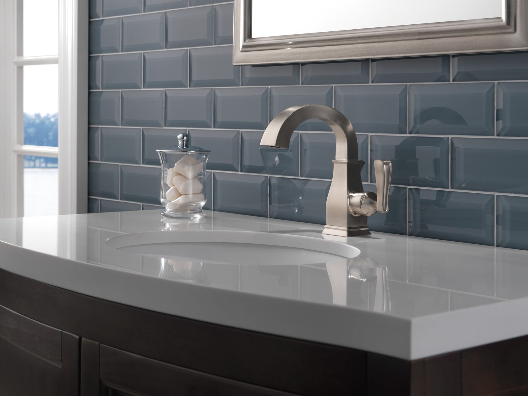 Single Handle Bathroom Faucet