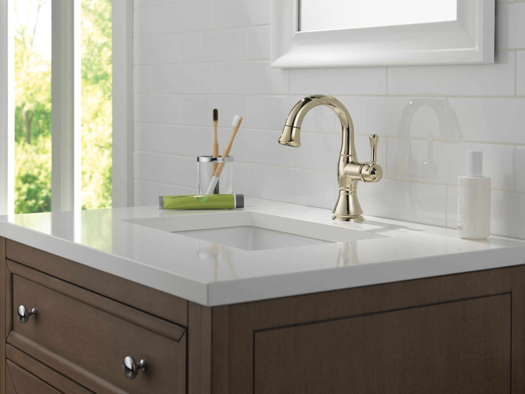Single Handle Pull Down Bathroom Faucet