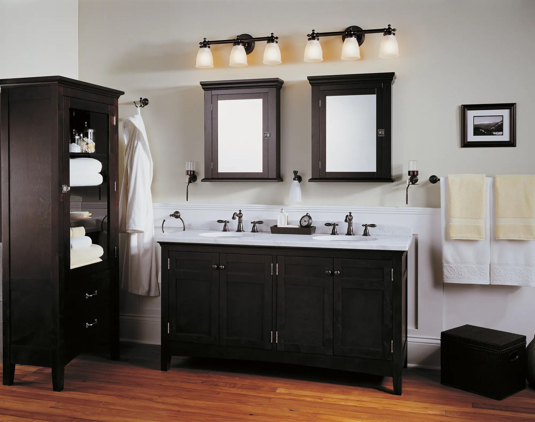 24" Towel Bar