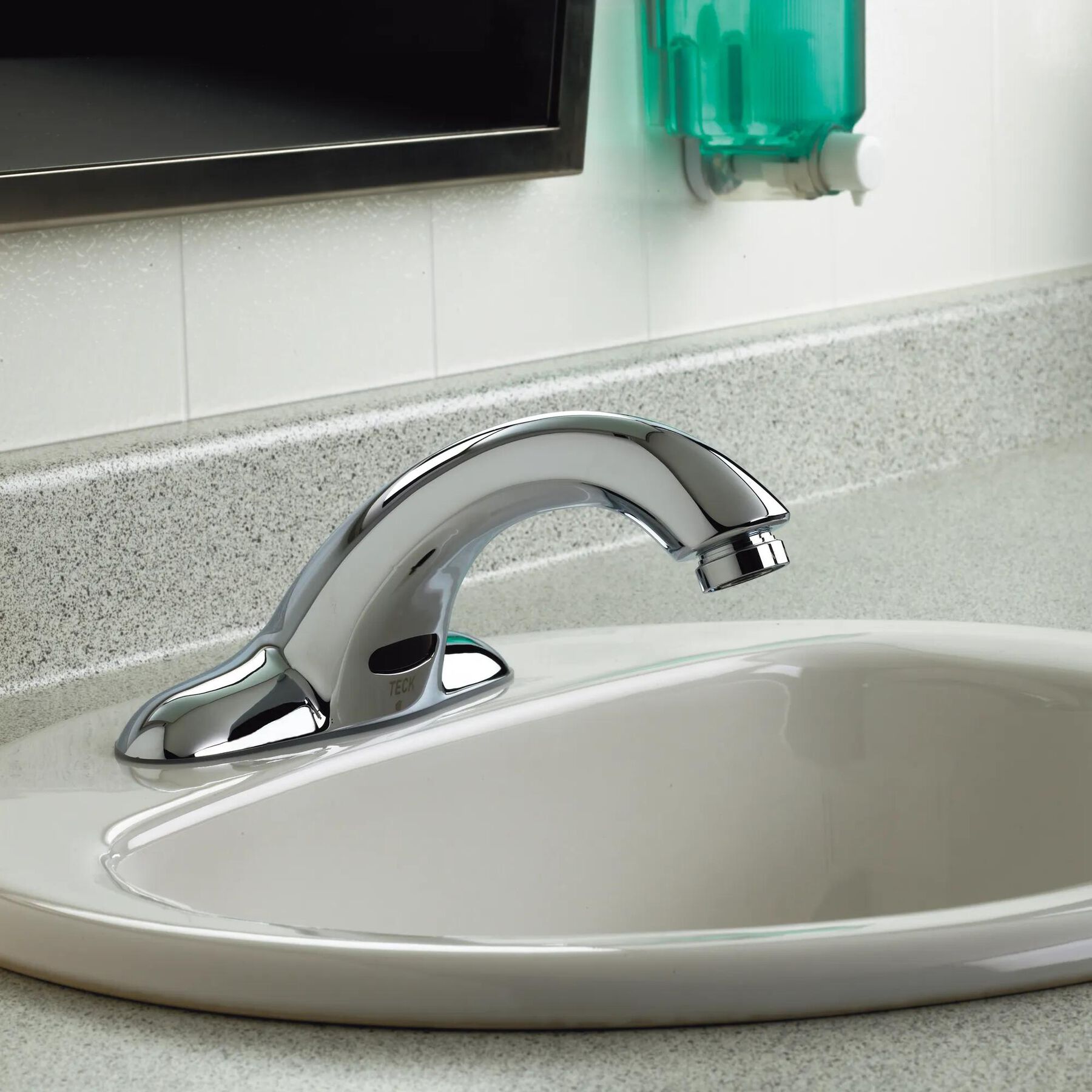 Battery Operated Electronic Lavatory Faucet