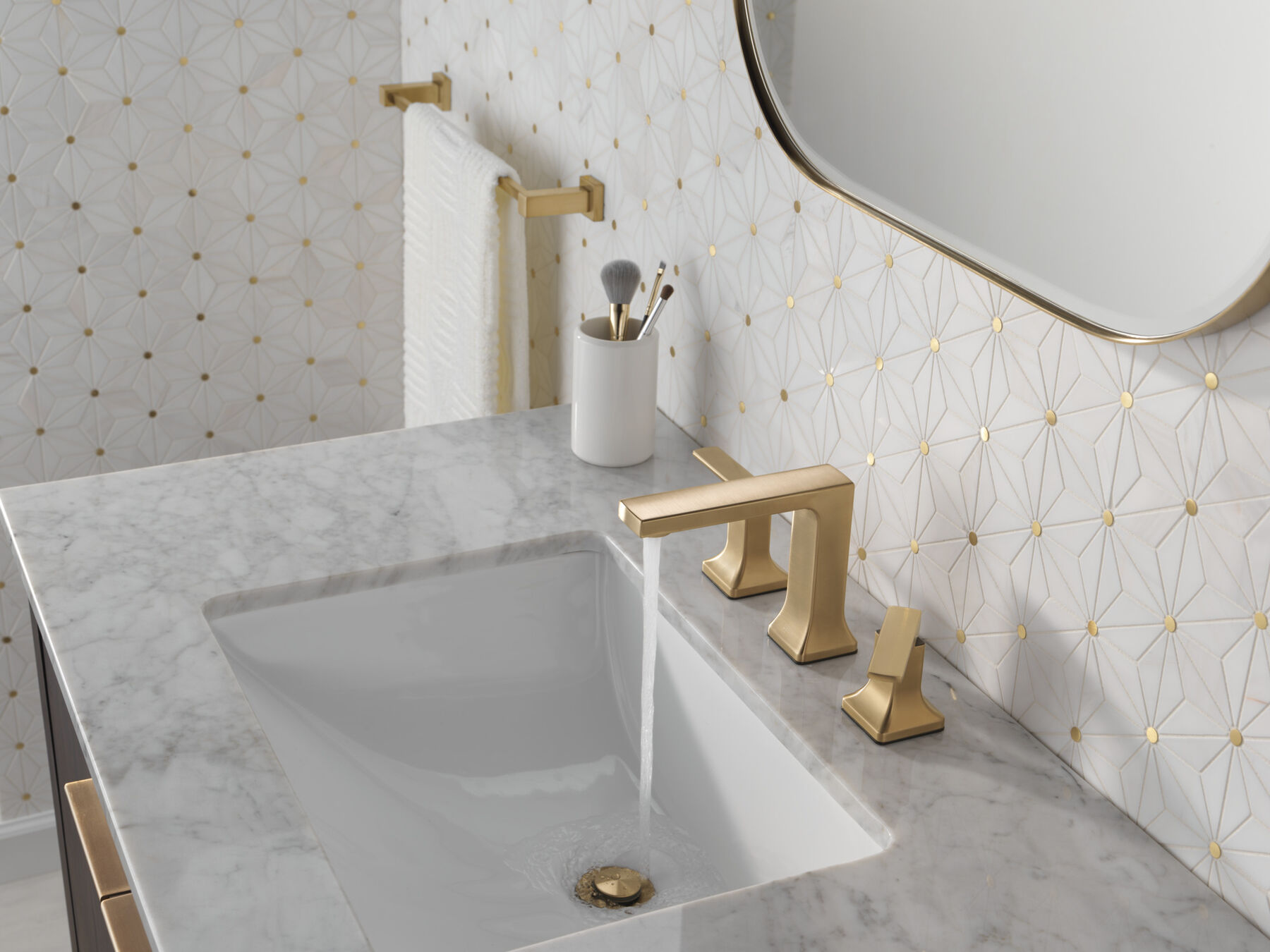 Towel Bar