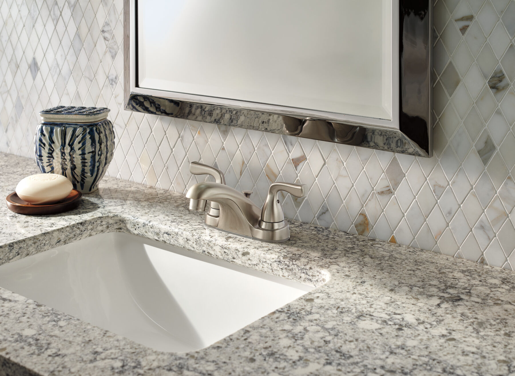 Centerset Bathroom Faucet (Recertified)