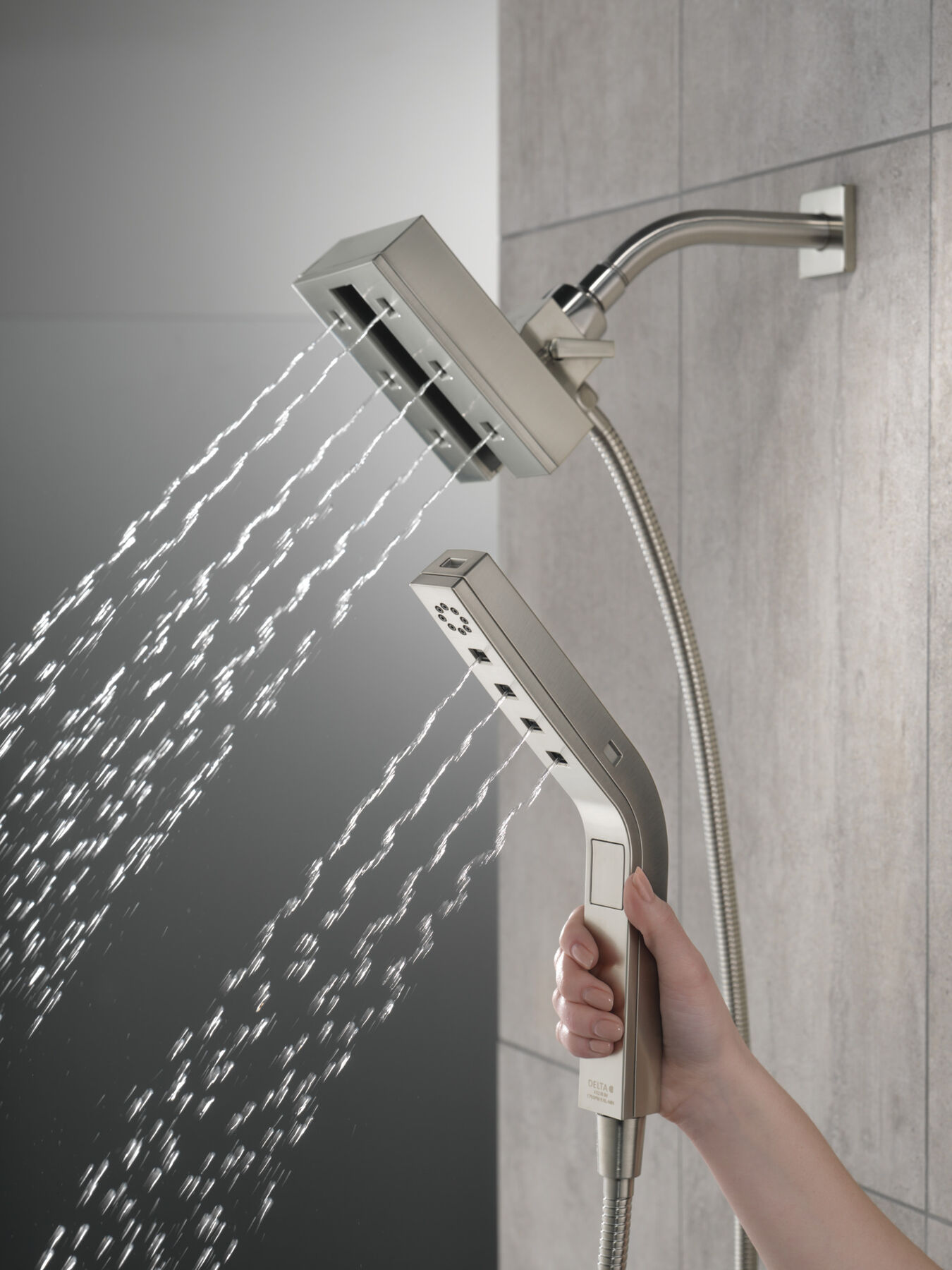 H<sub>2</sub>Okinetic&reg; In2ition&reg; 4-Setting Two-in-One Shower (Recertified)