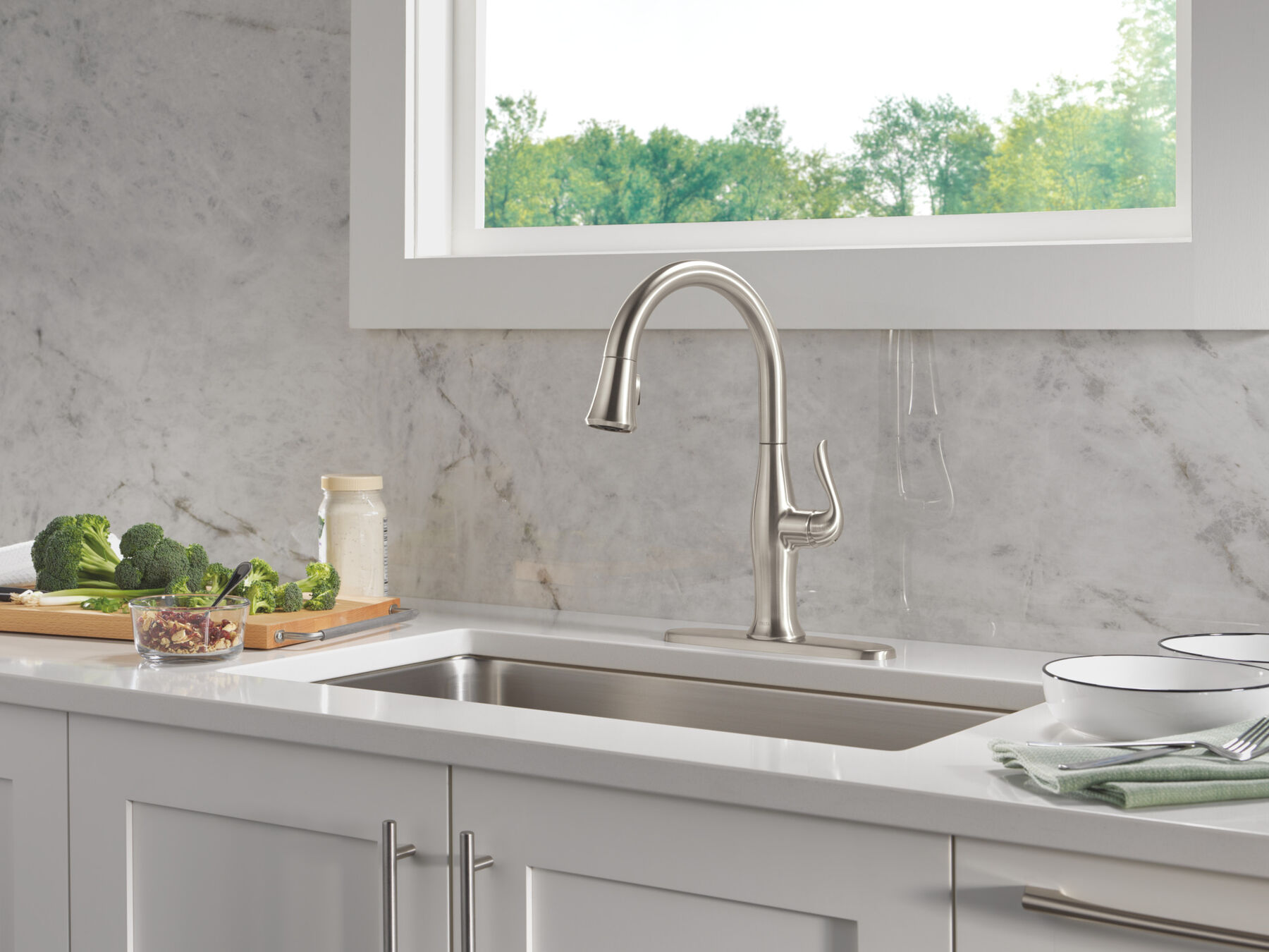 Pull-Down Kitchen 1 Handle with Soap Dispenser Bundle