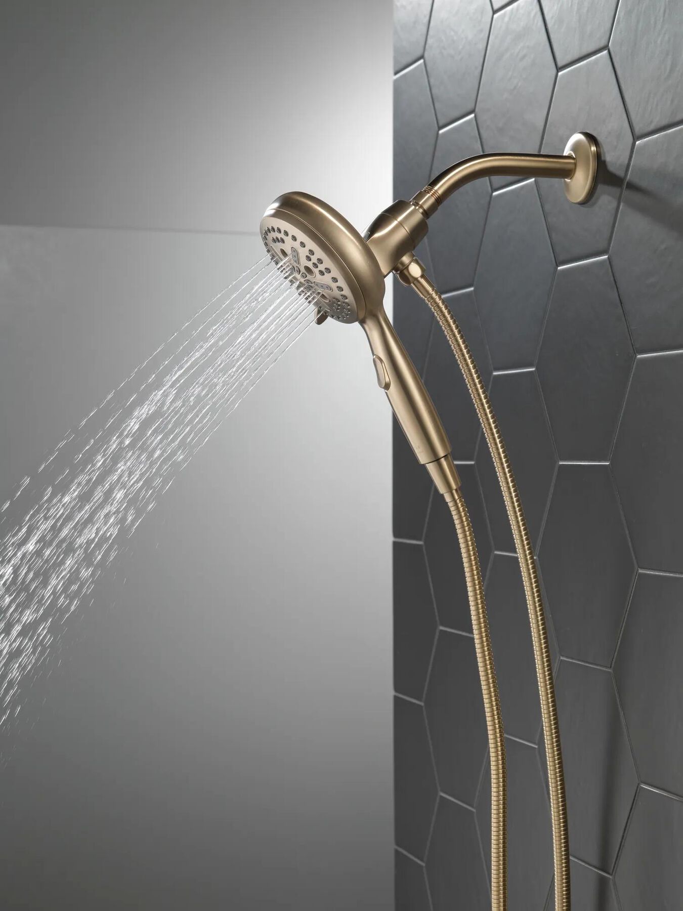 SureDock&reg; Magnetic Hand Shower 1.75 GPM (Recertified)