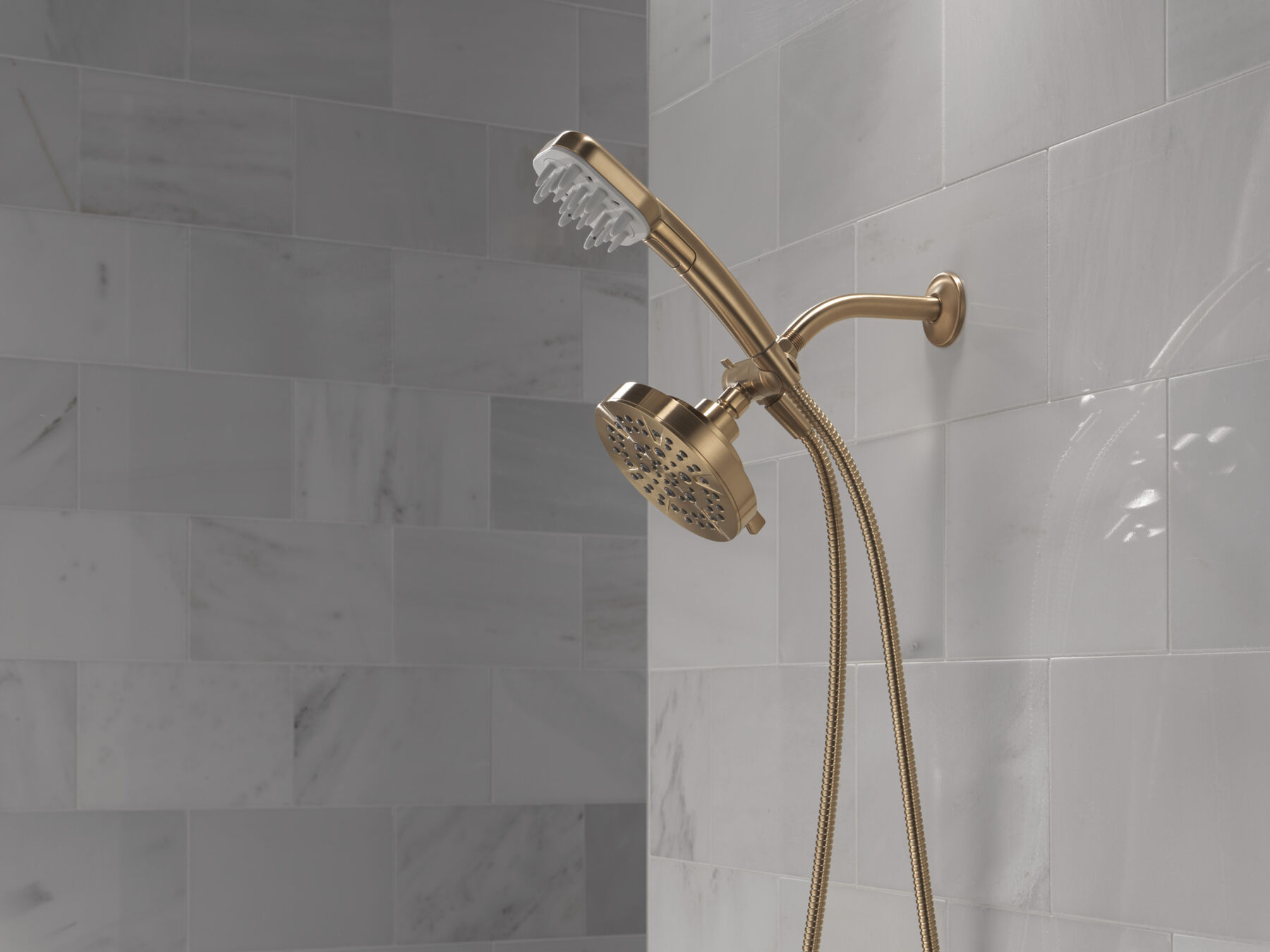 Detangling Shower Tool