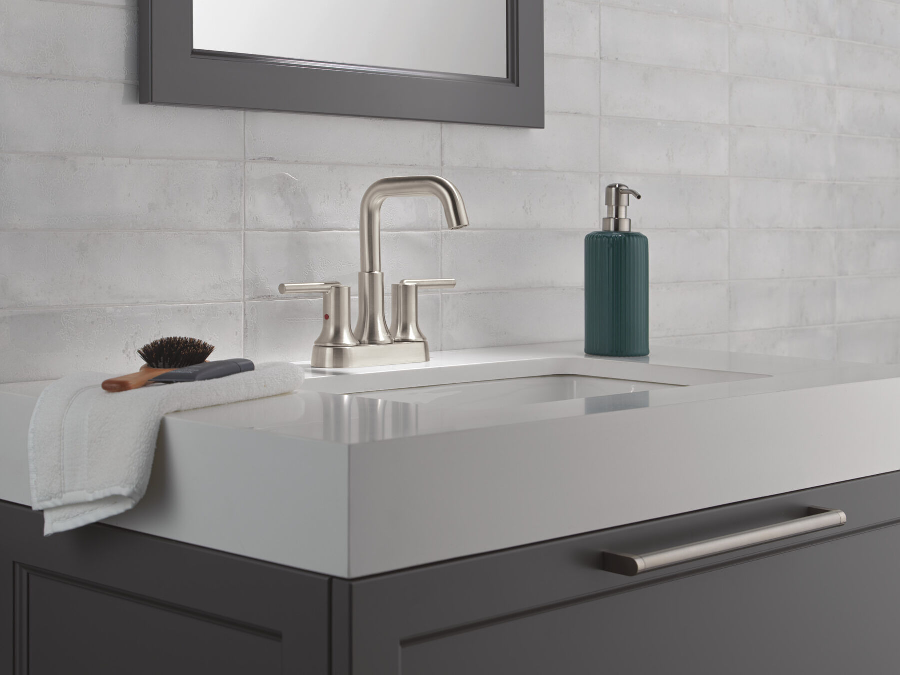 Centerset Bathroom Faucet