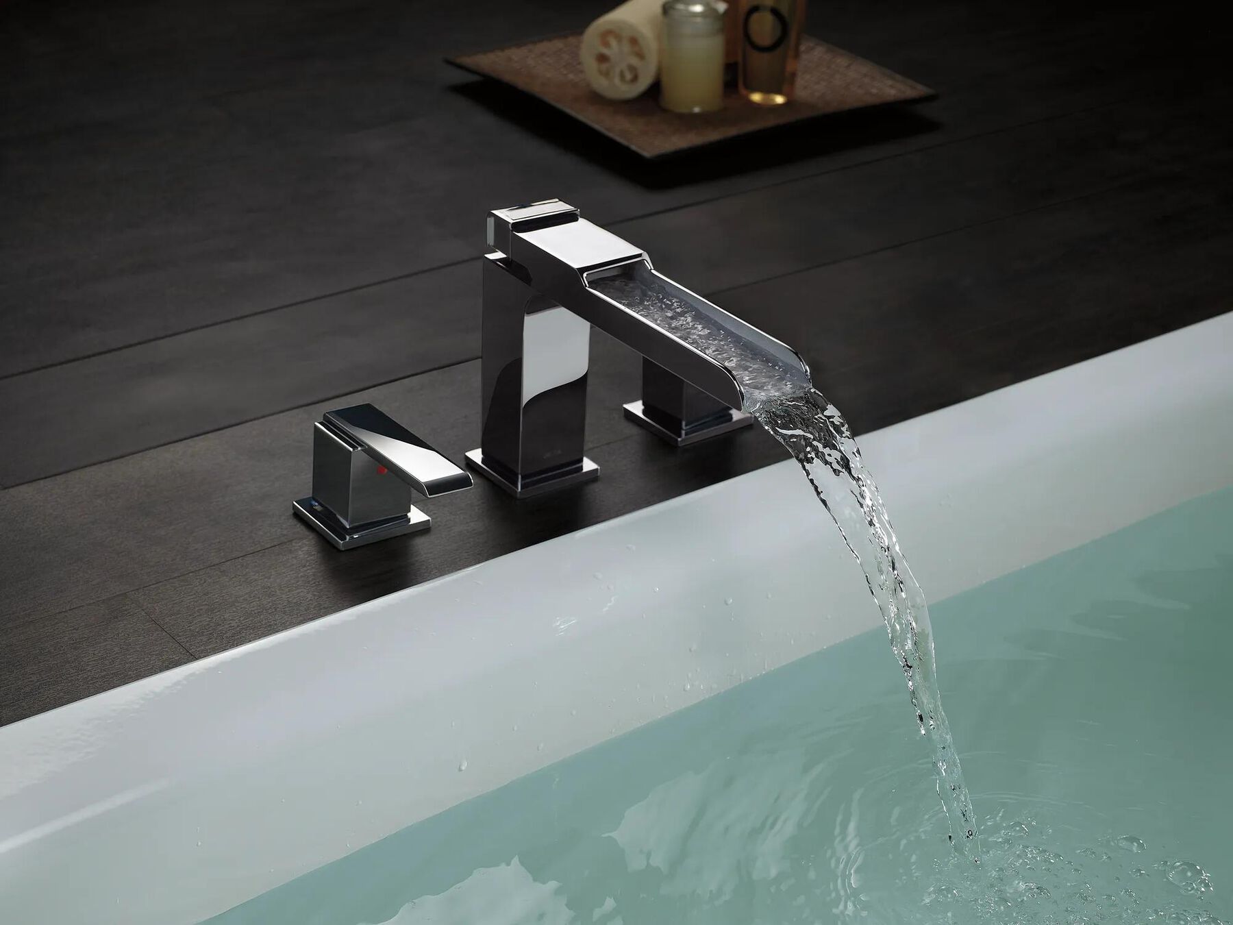 Channel Roman Tub Trim