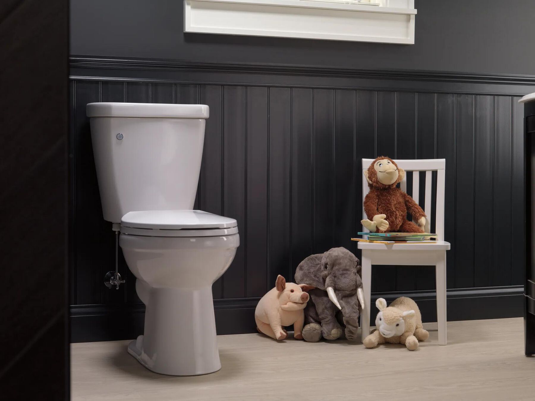 Toilet with FlushIQ&reg; - Elongated Front