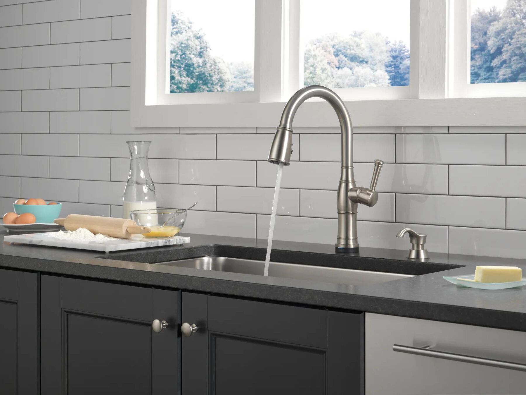 Touch<sub>2</sub>O&reg;  Pull-Down Kitchen w/Soap (Recertified)