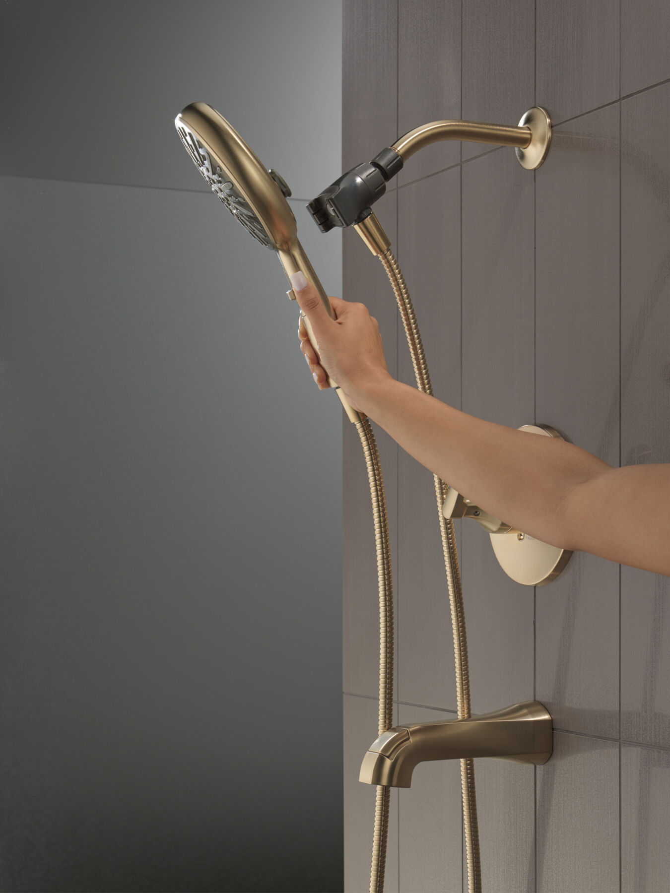 Monitor&reg; 14 Series Tub and Shower