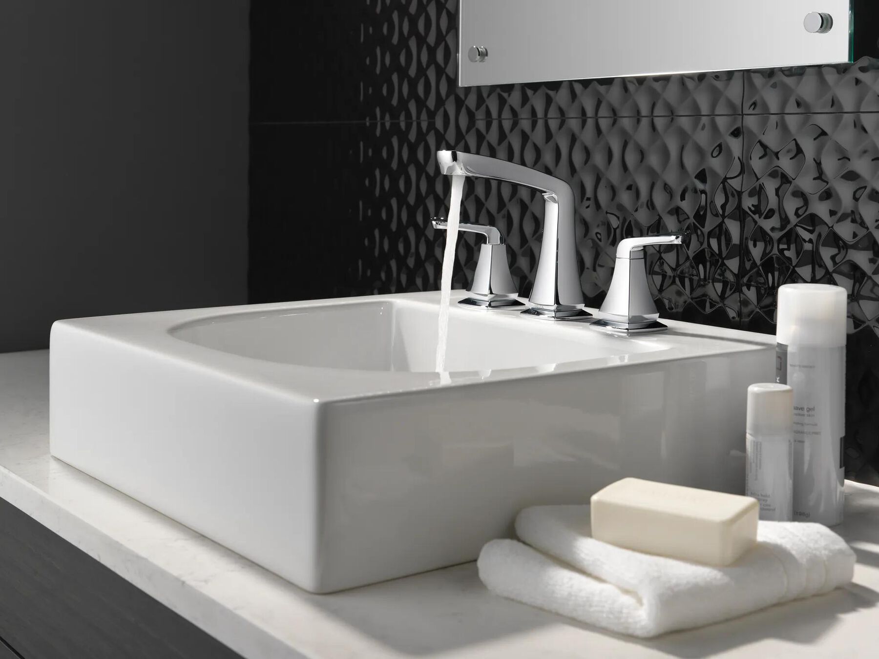 Two Handle Widespread Bathroom Faucet (Recertified)