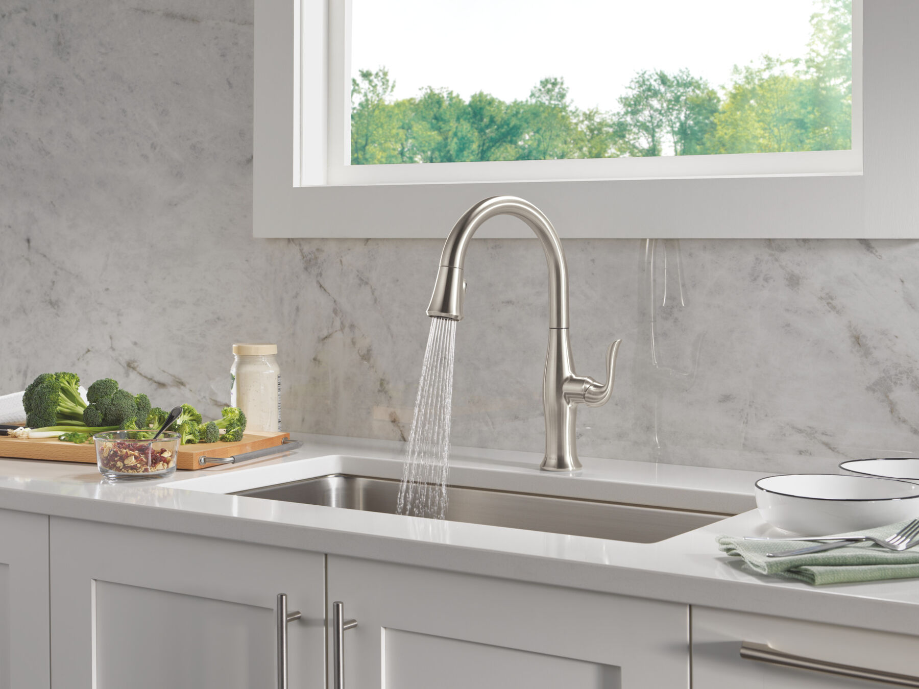 Pull-Down Kitchen 1 Handle with Soap Dispenser Bundle