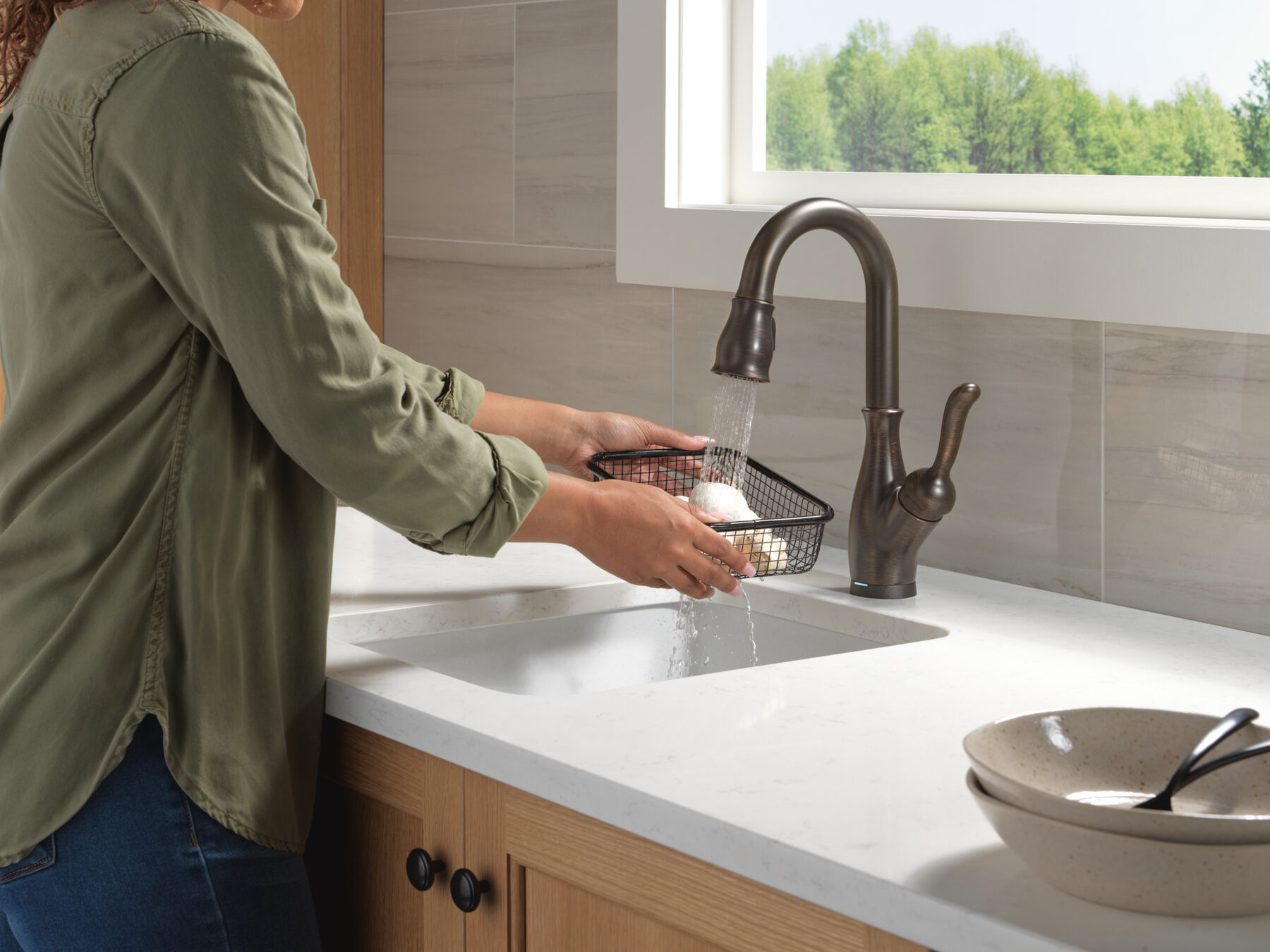 Touch2O&reg; Bar / Prep Faucet with Touchless Technology