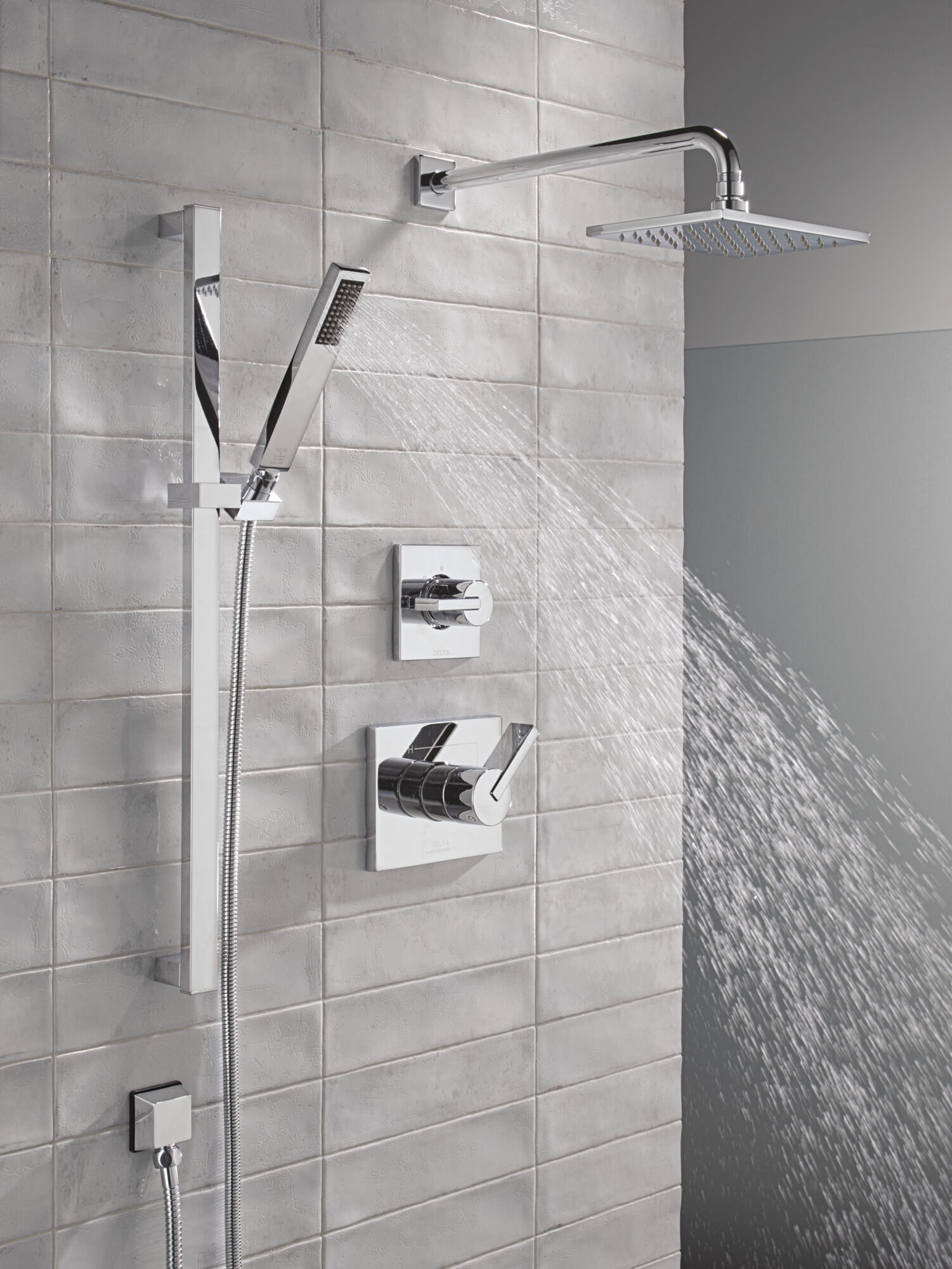 3-Function Custom Shower Bundle in Chrome FVS6-VO2101 | Delta Faucet