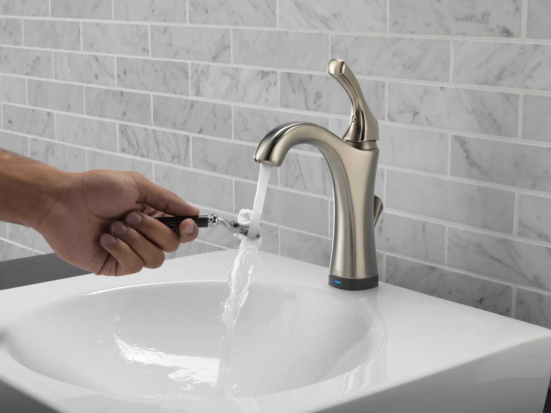 Single Handle Bathroom Faucet with Touch<sub>2</sub>O.xt&reg; Technology