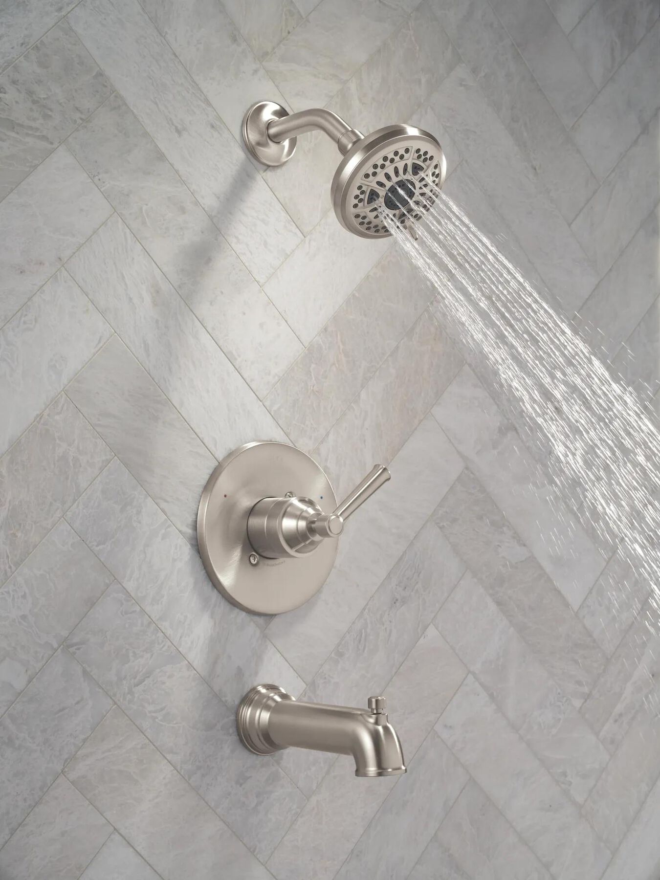 Monitor&reg; 14 Series Tub and Shower