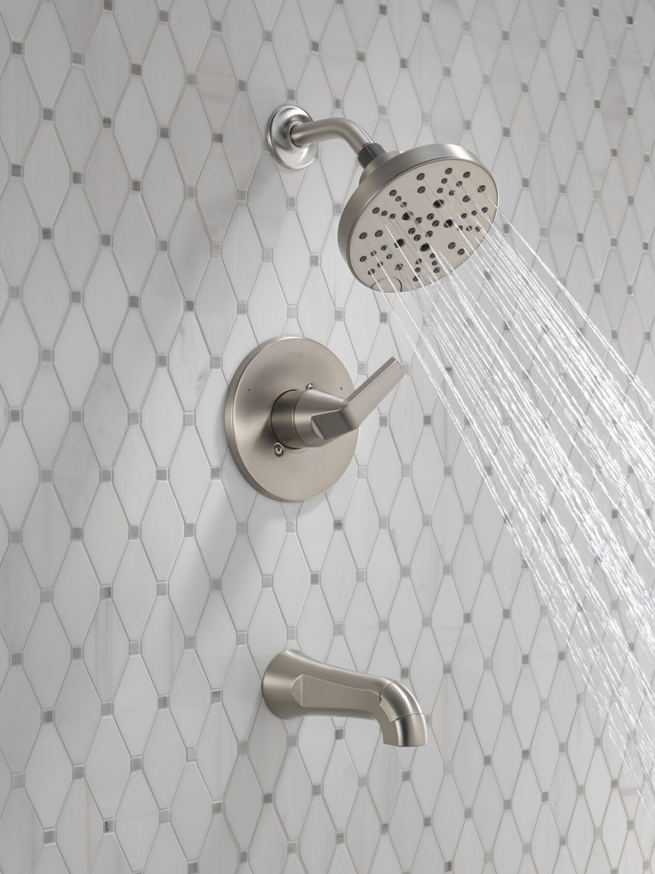 Monitor&reg; 14 Series Tub and Shower
