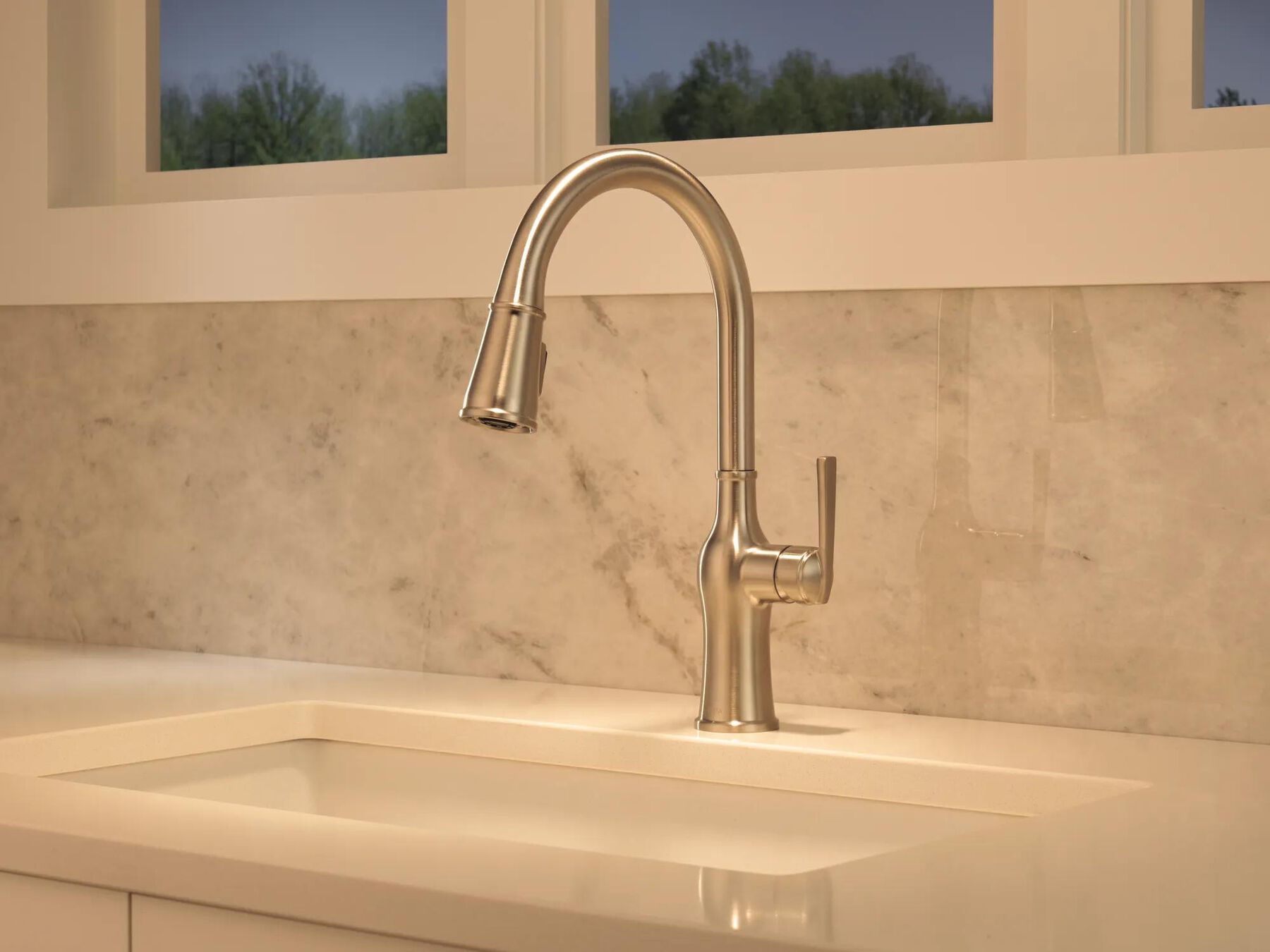 Single Handle Pull-Down Kitchen Faucet