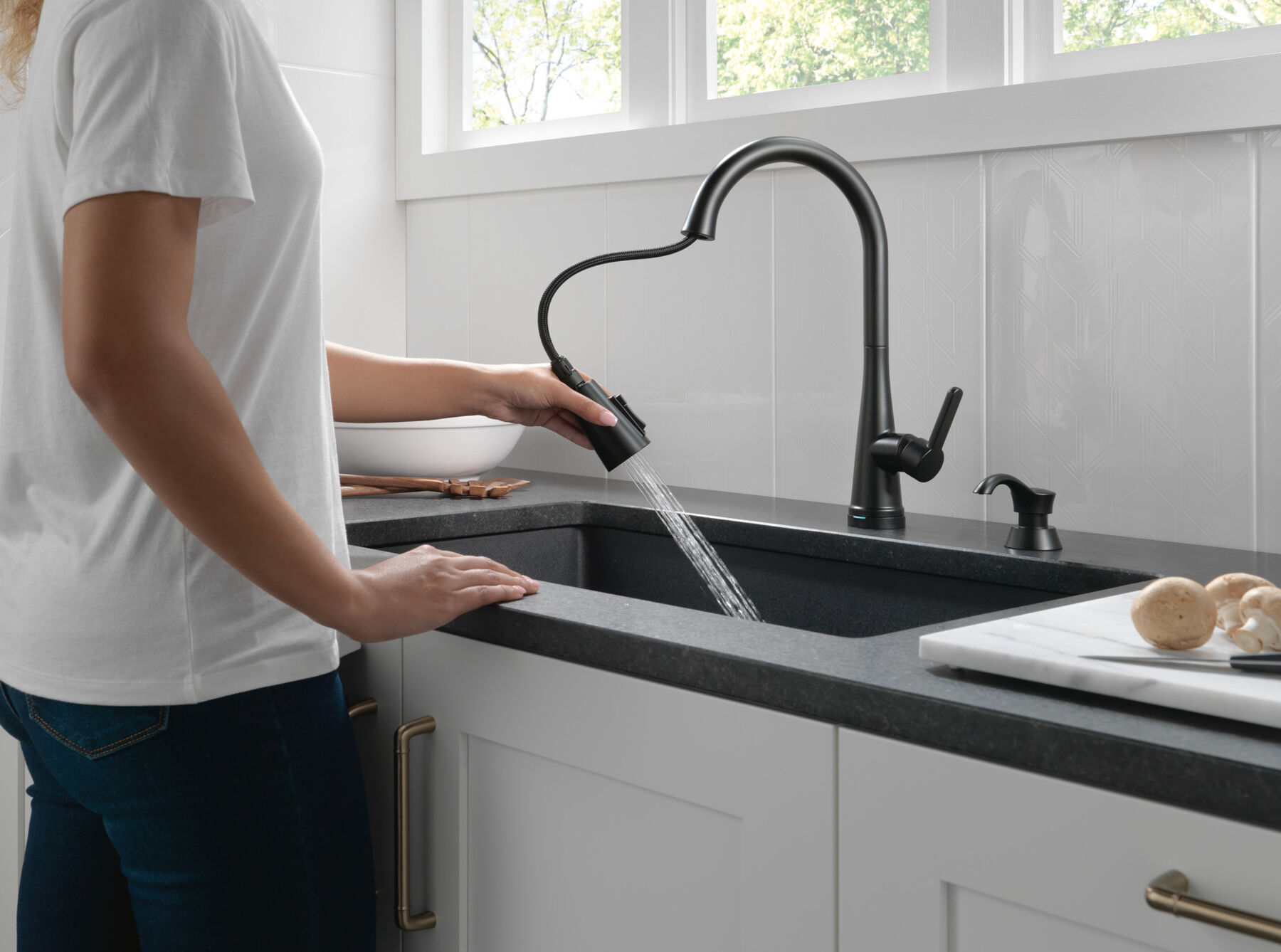 Touch<sub>2</sub>O&reg; Technology Pull-Down Kitchen w/Soap (Recertified)
