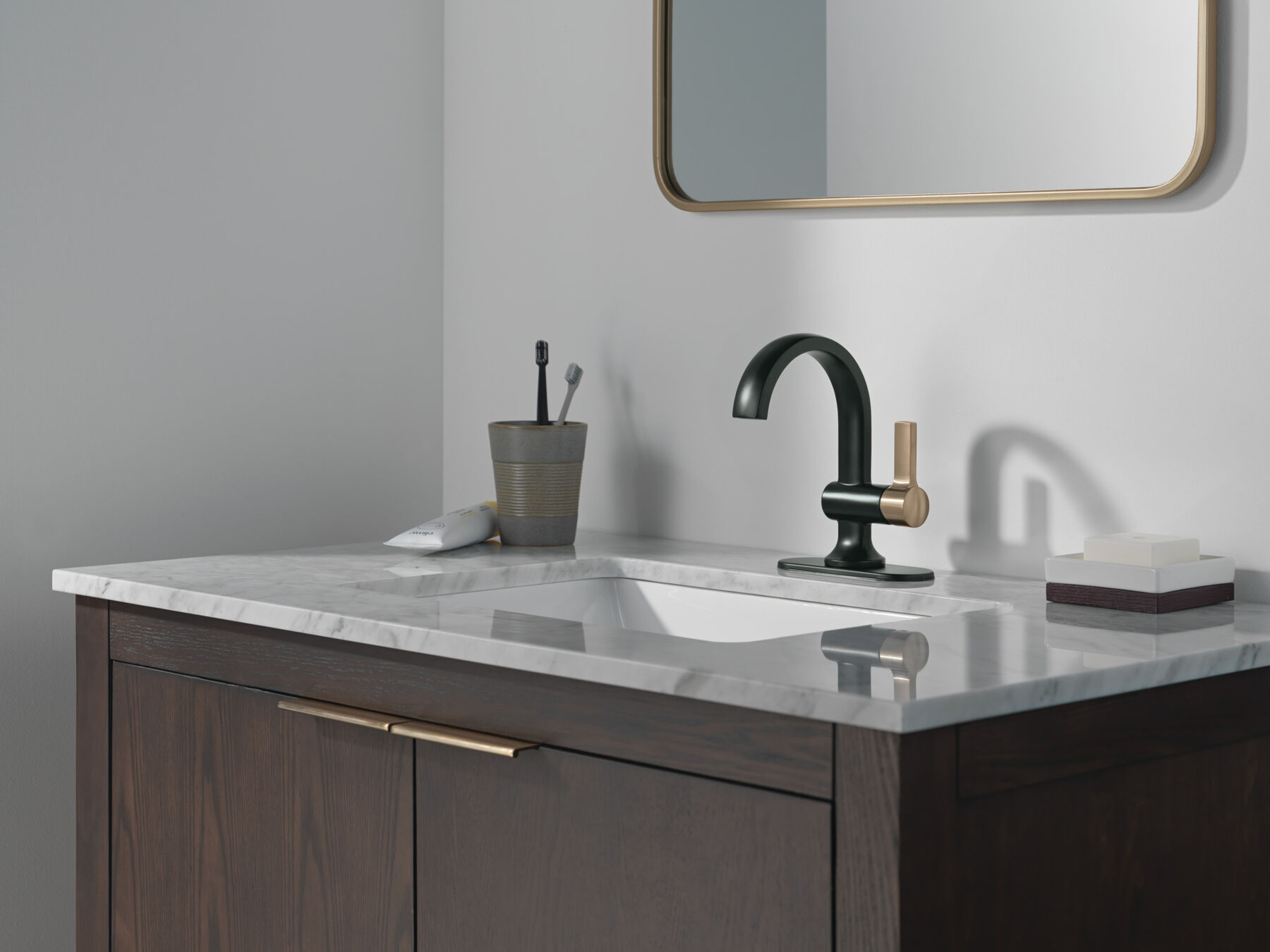 Single Lever Faucet - GZ (Recertified)