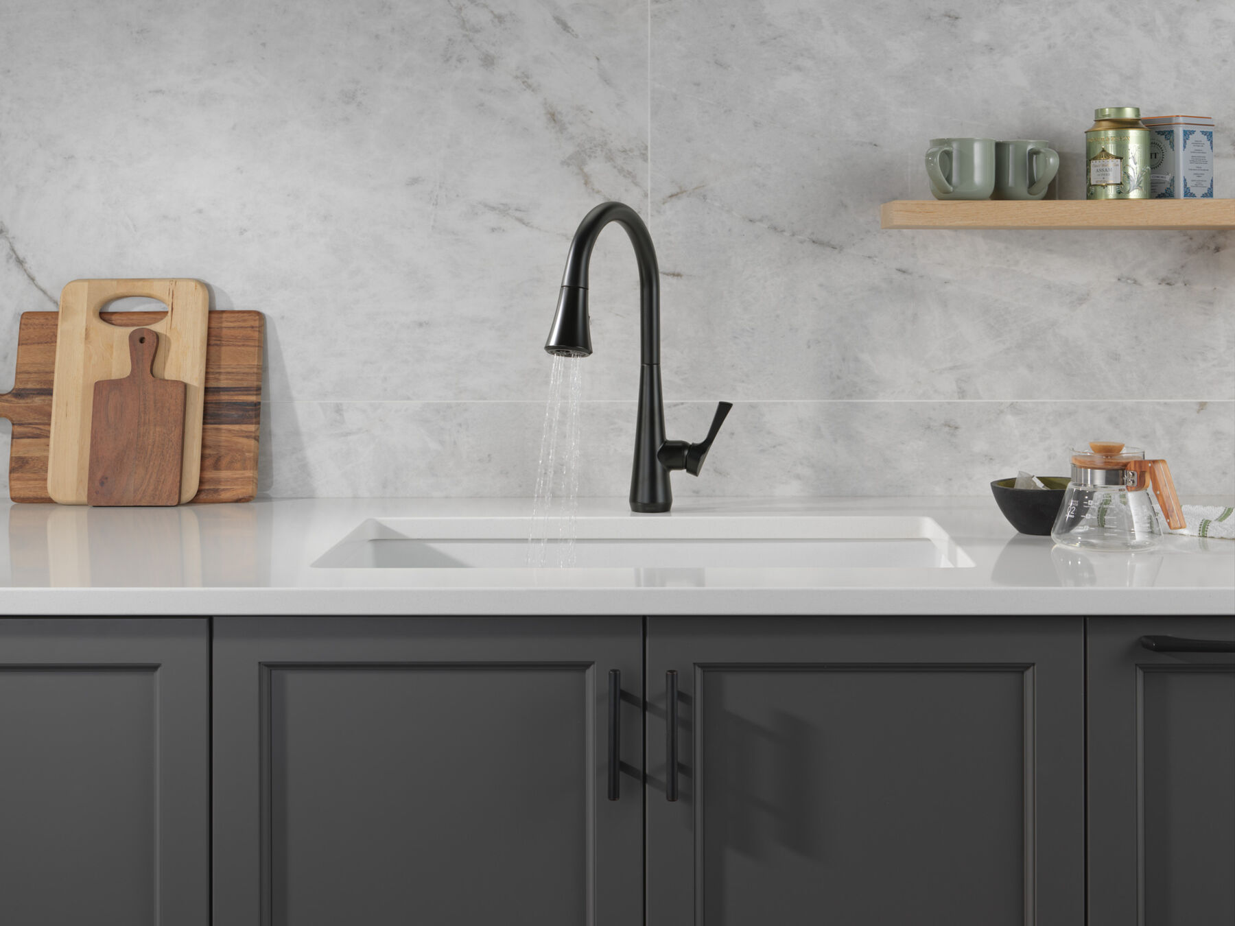 Single Handle Pull-Down Kitchen Faucet with ShieldSpray Technology