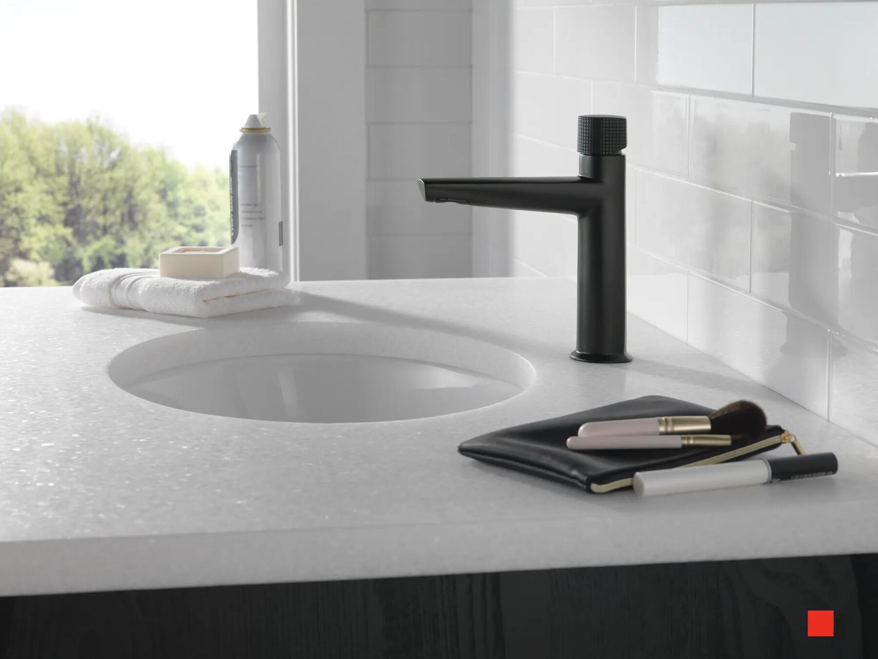 Single Handle Bathroom Faucet