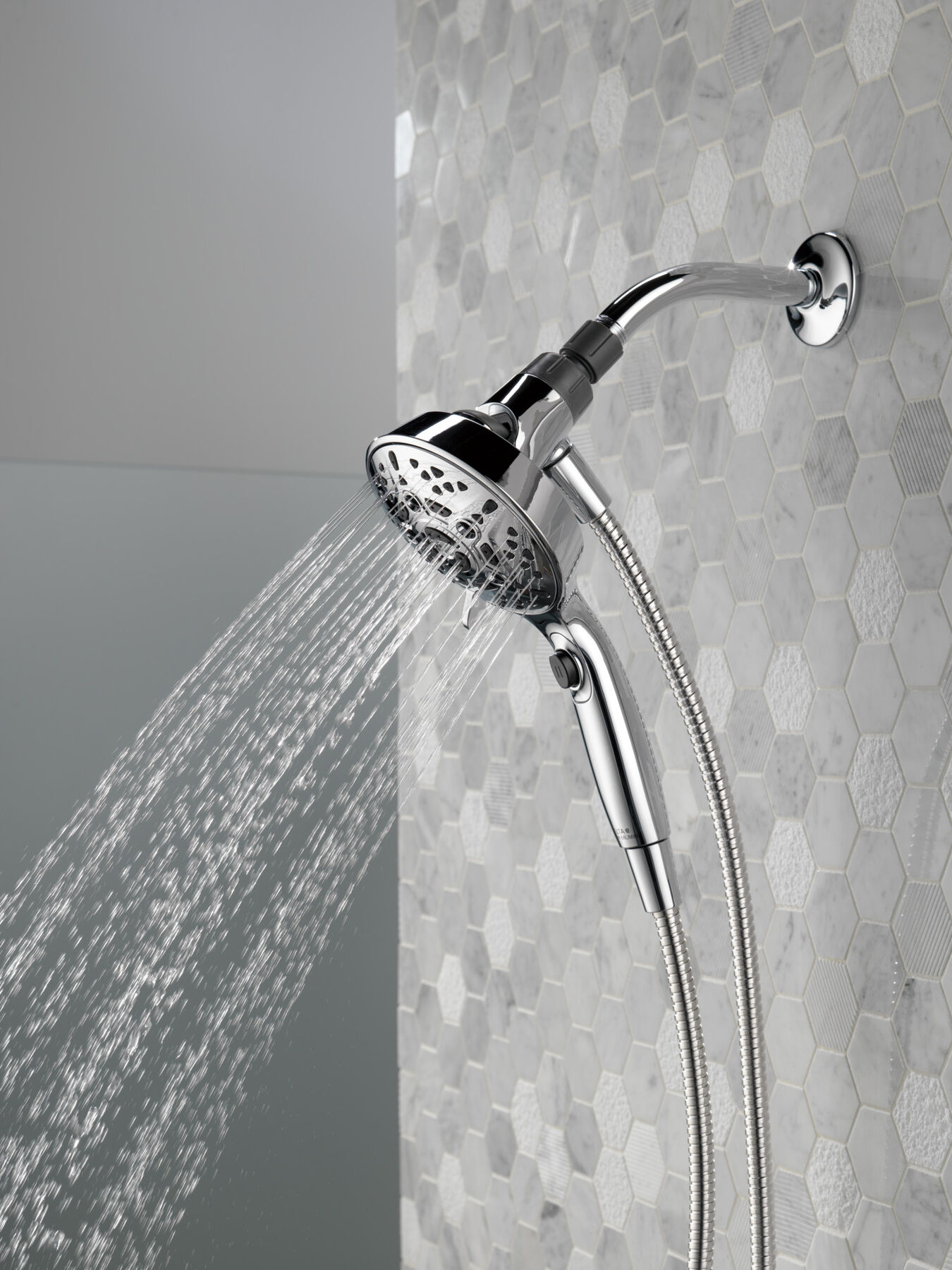SureDock&reg; 7-Setting Hand Shower (Recertified)