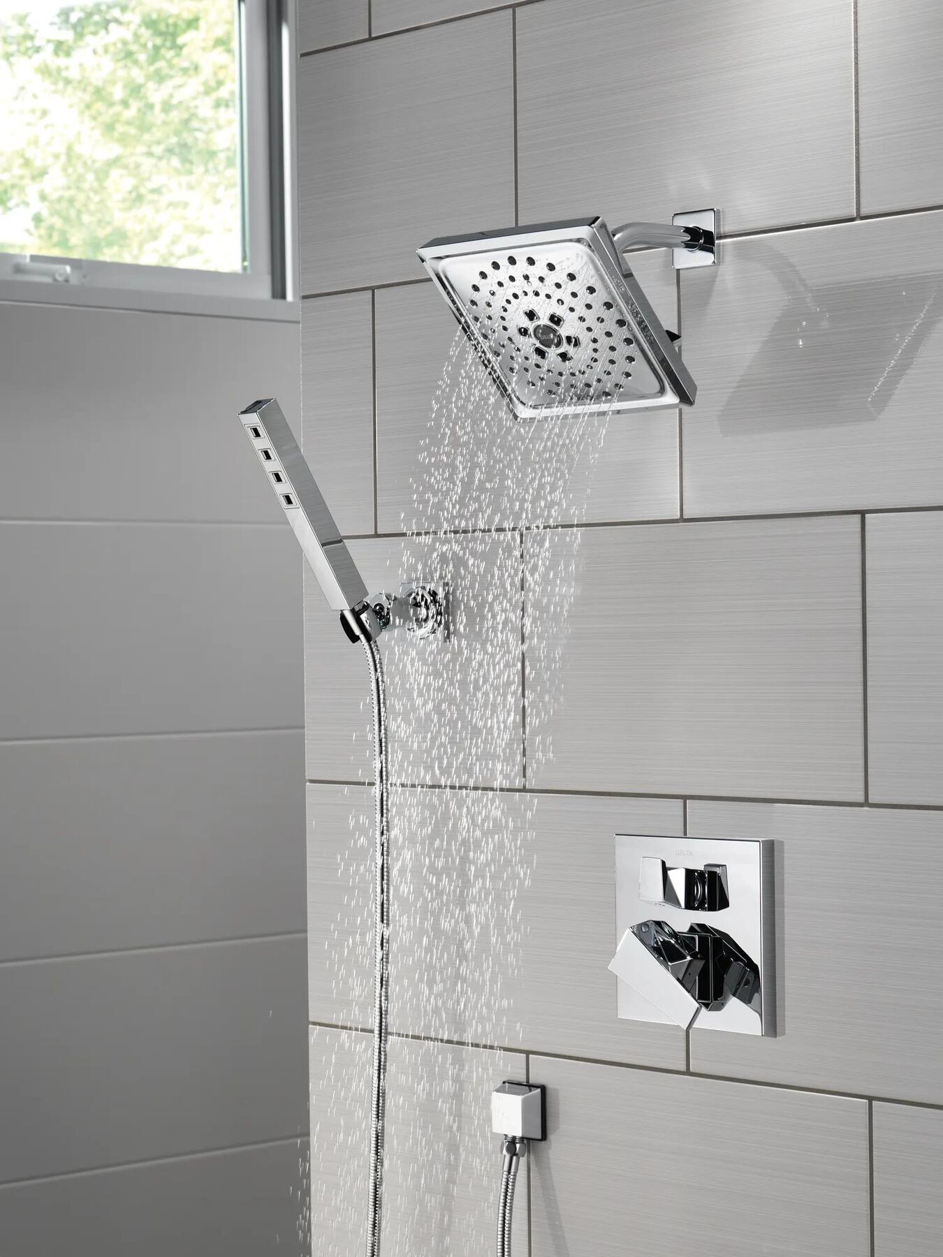 H<sub>2</sub>Okinetic&reg; 3-Setting Raincan Shower Head