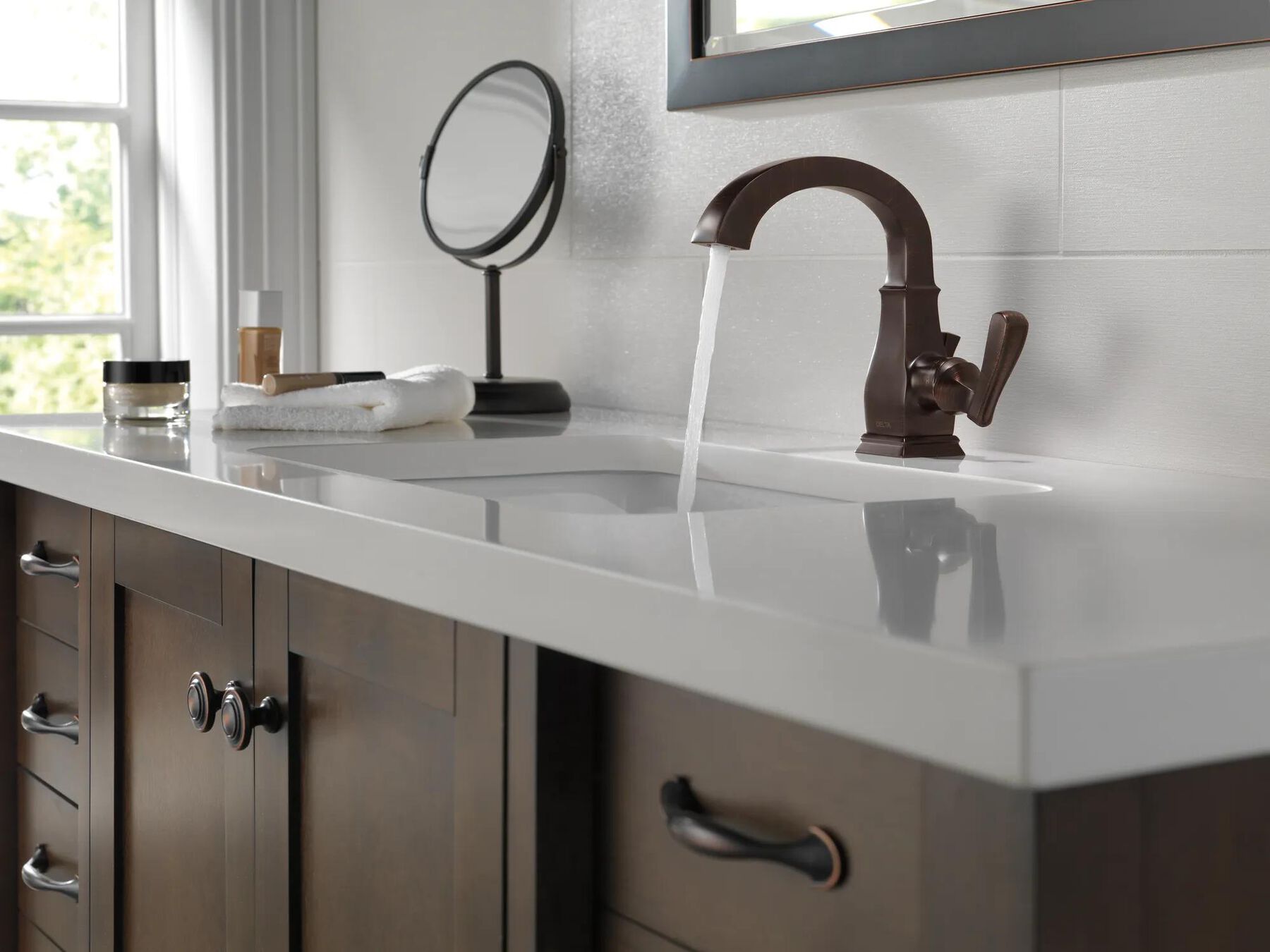 Single Handle Bathroom Faucet