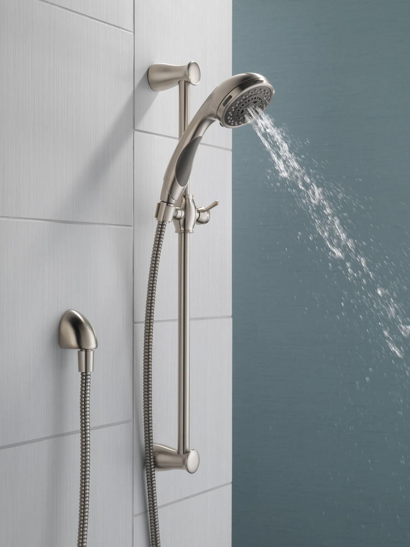 Hand Shower 2.5 GPM w/Slide Bar 3-Setting (Recertified)