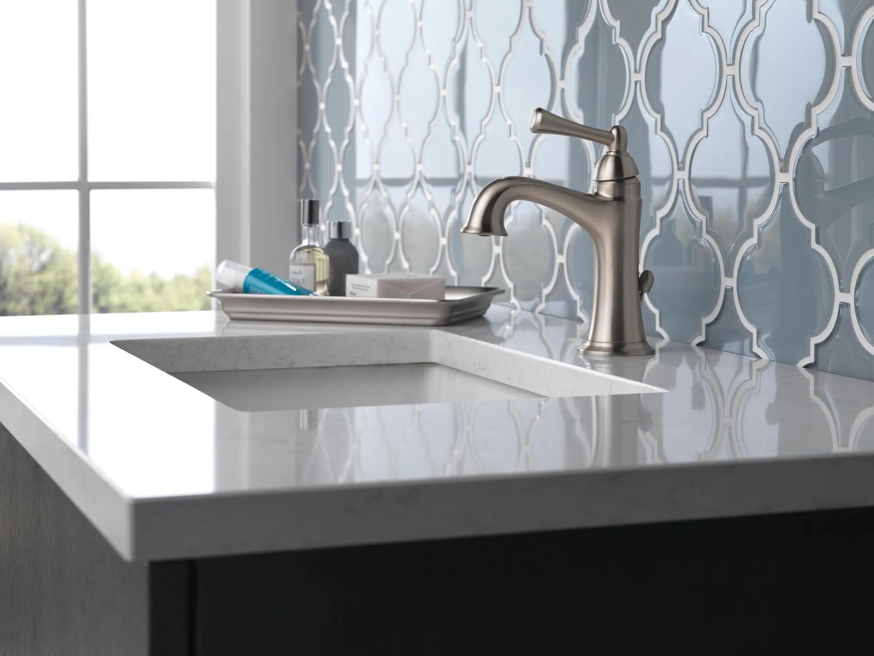 Single Handle Bathroom Faucet