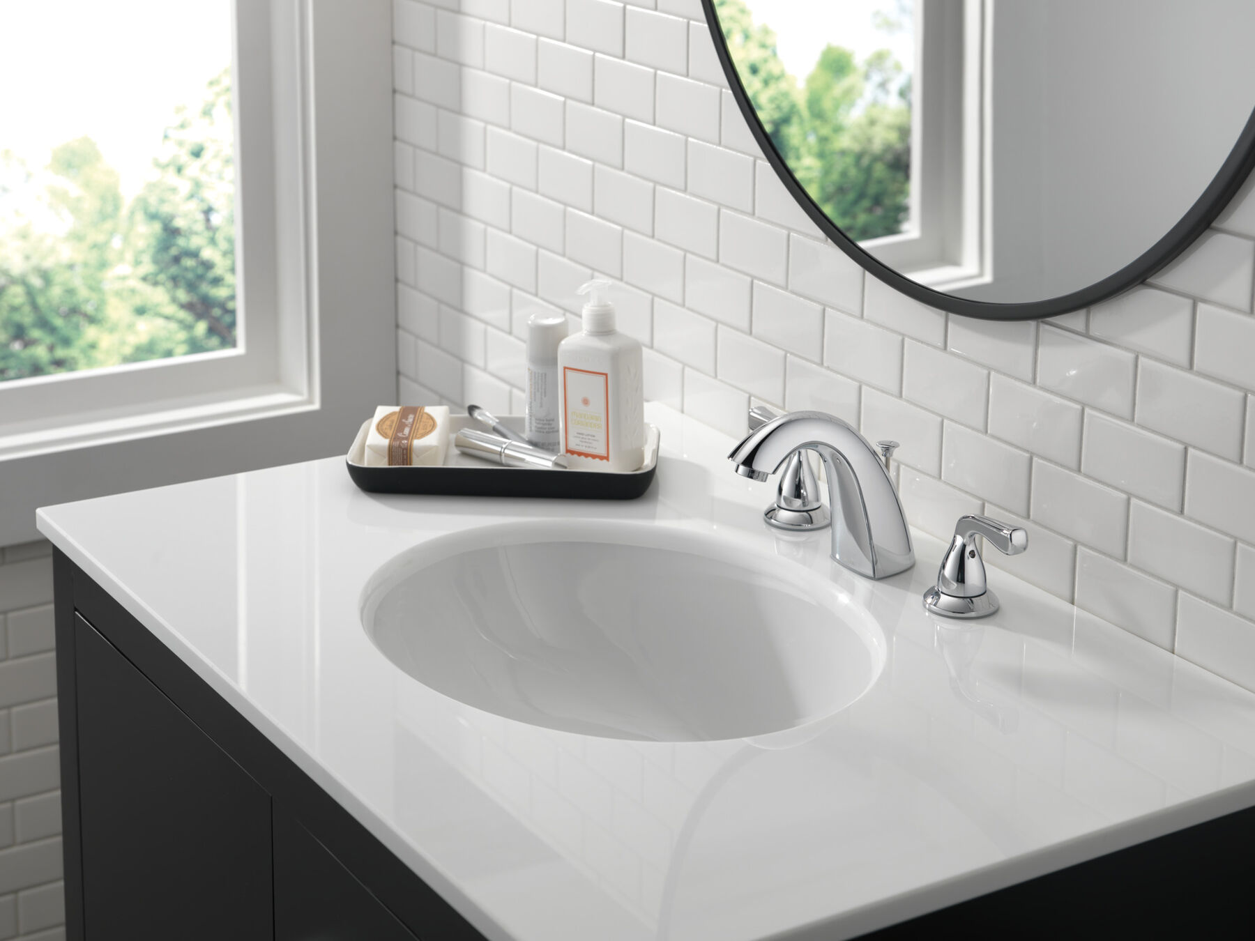 Two Handle Widespread Bathroom Faucet