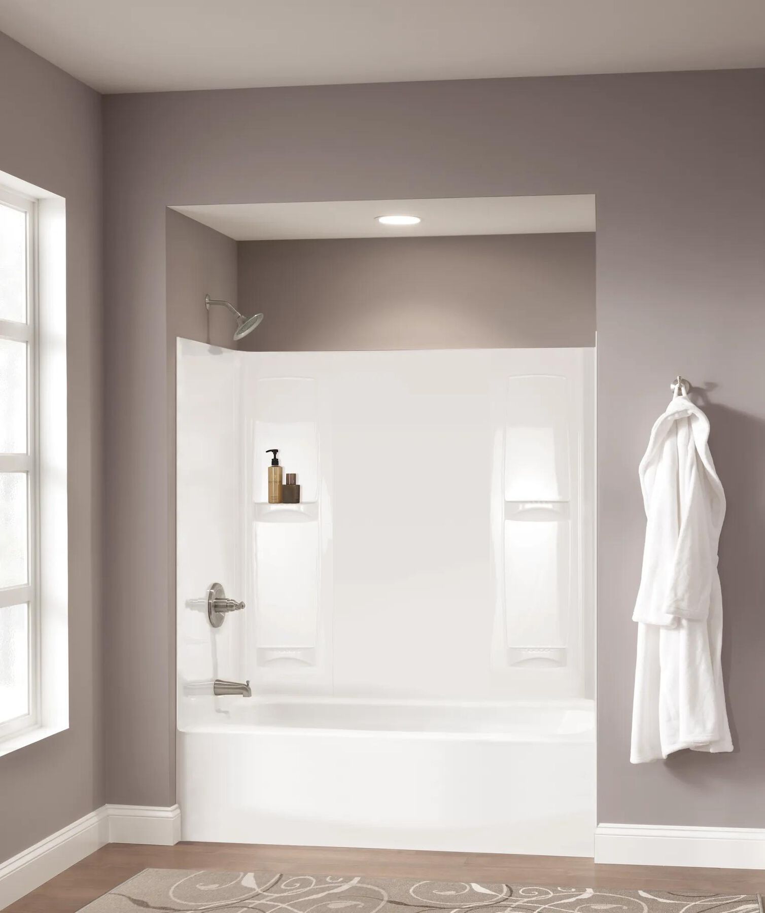 60" x 30" Curved Bathtub - Left Drain