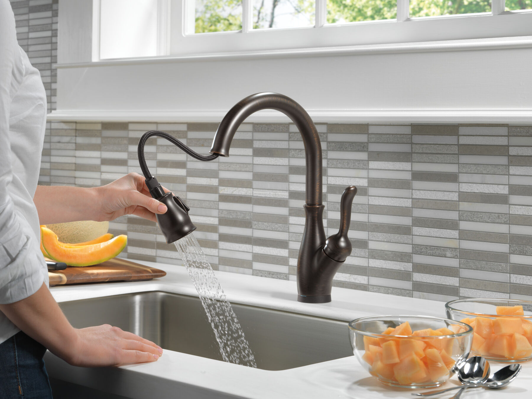 Single Handle Pull-Down Kitchen Faucet with Touch<sub>2</sub>O&reg; and ShieldSpray&reg; Technologies