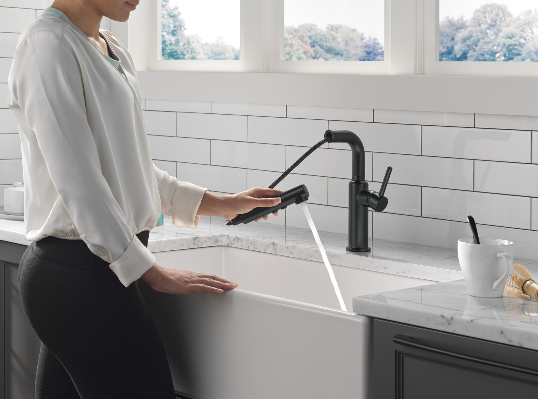 Pull-Out Kitchen Faucet (Recertified)