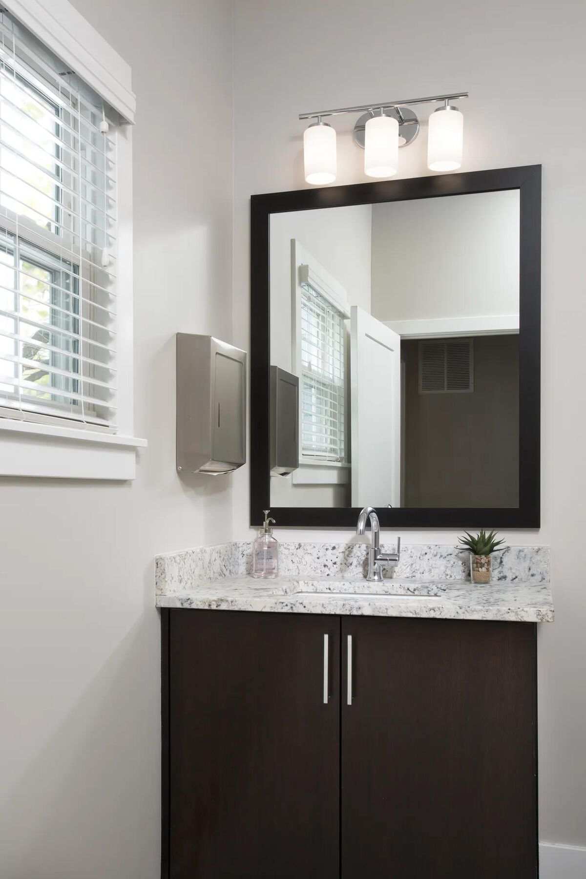 Single Handle High-Arc Bathroom Faucet