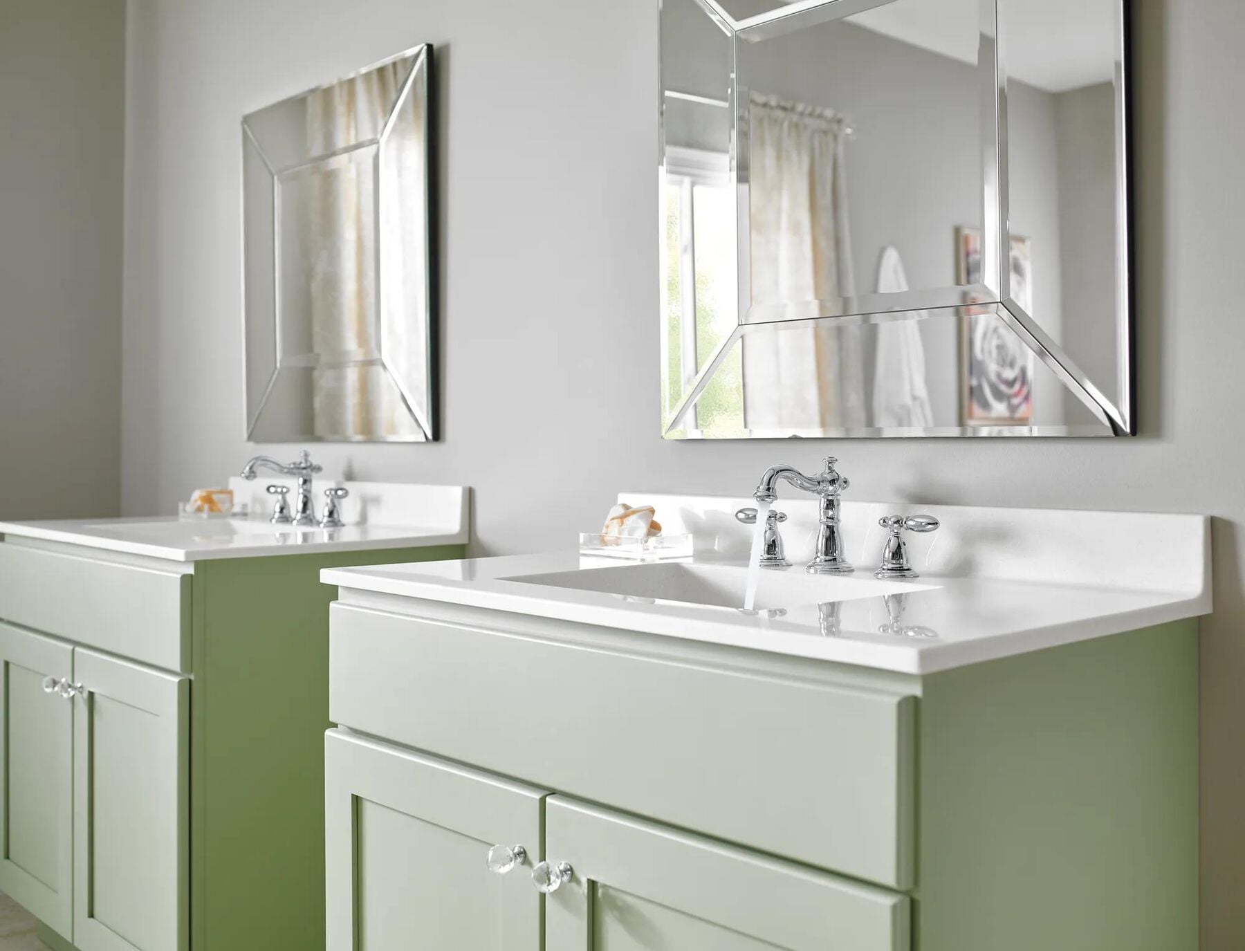 Two Handle Widespread Bathroom Faucet