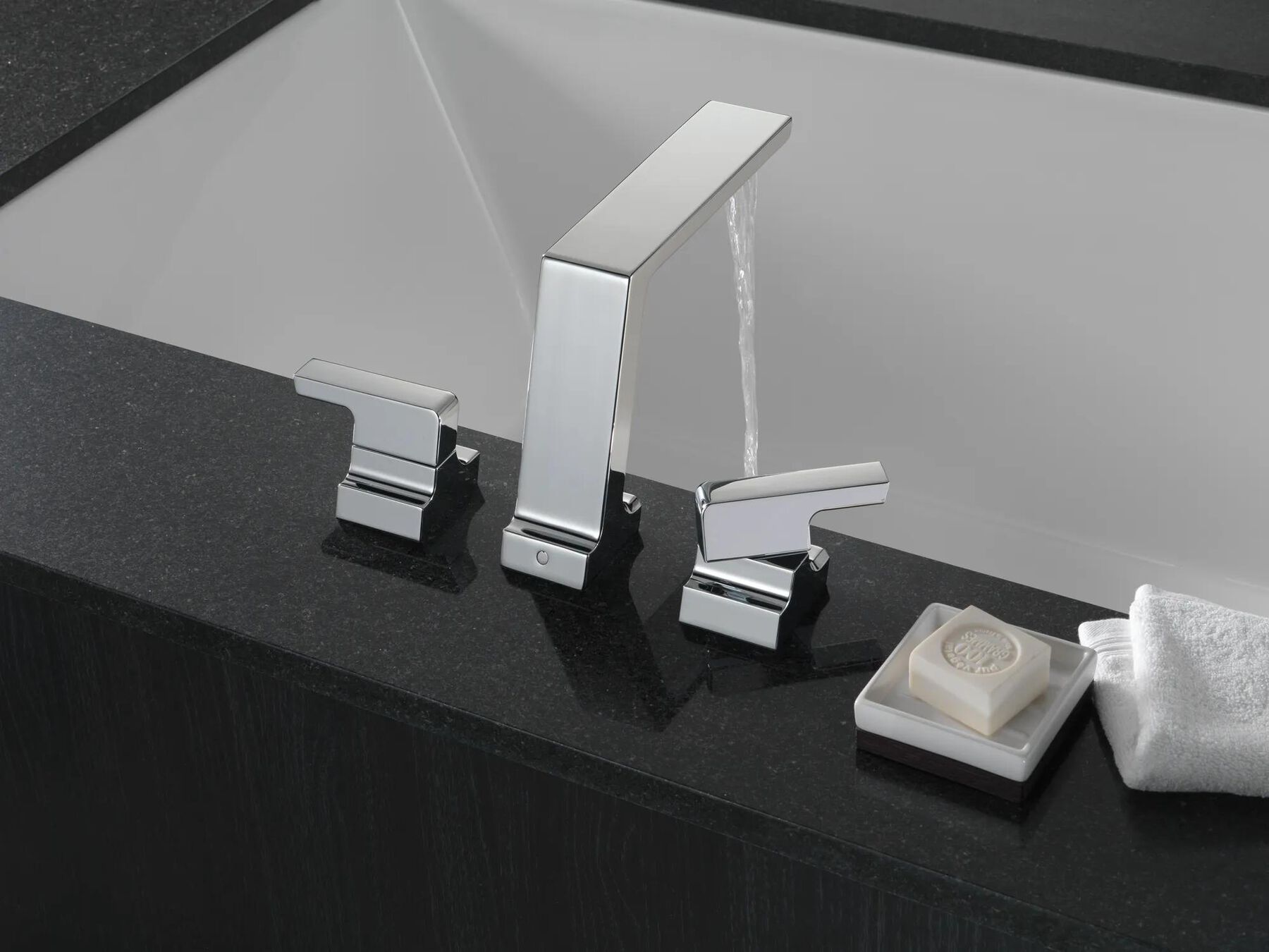 Roman Tub Trim (Recertified)