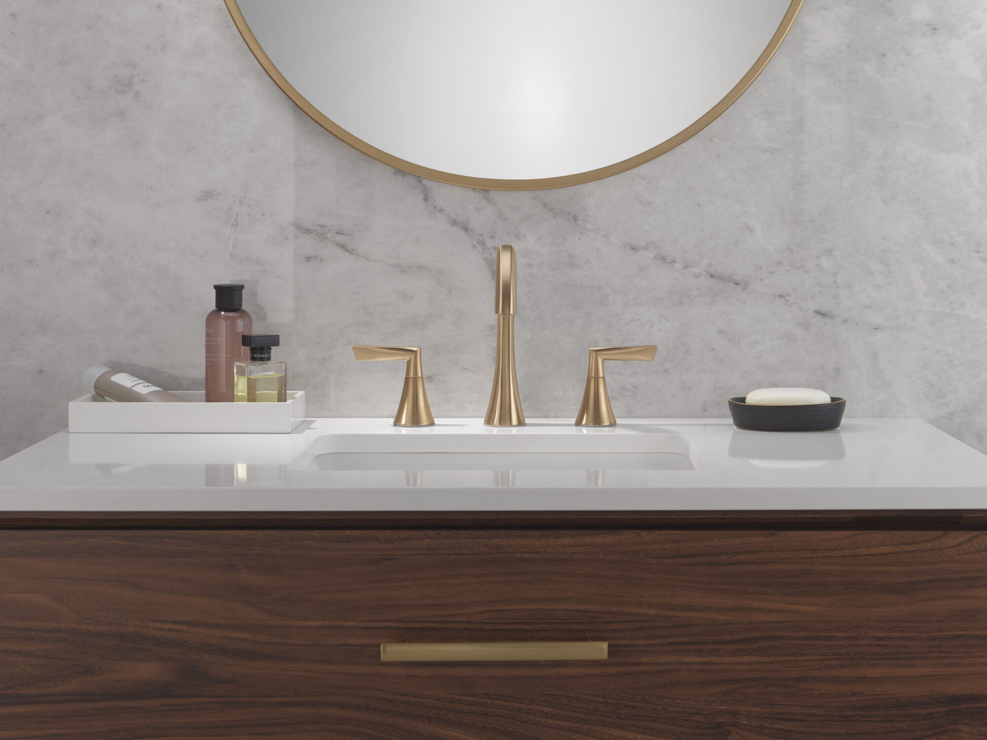 Two Handle Widespread Bathroom Faucet in Champagne Bronze 35874LF