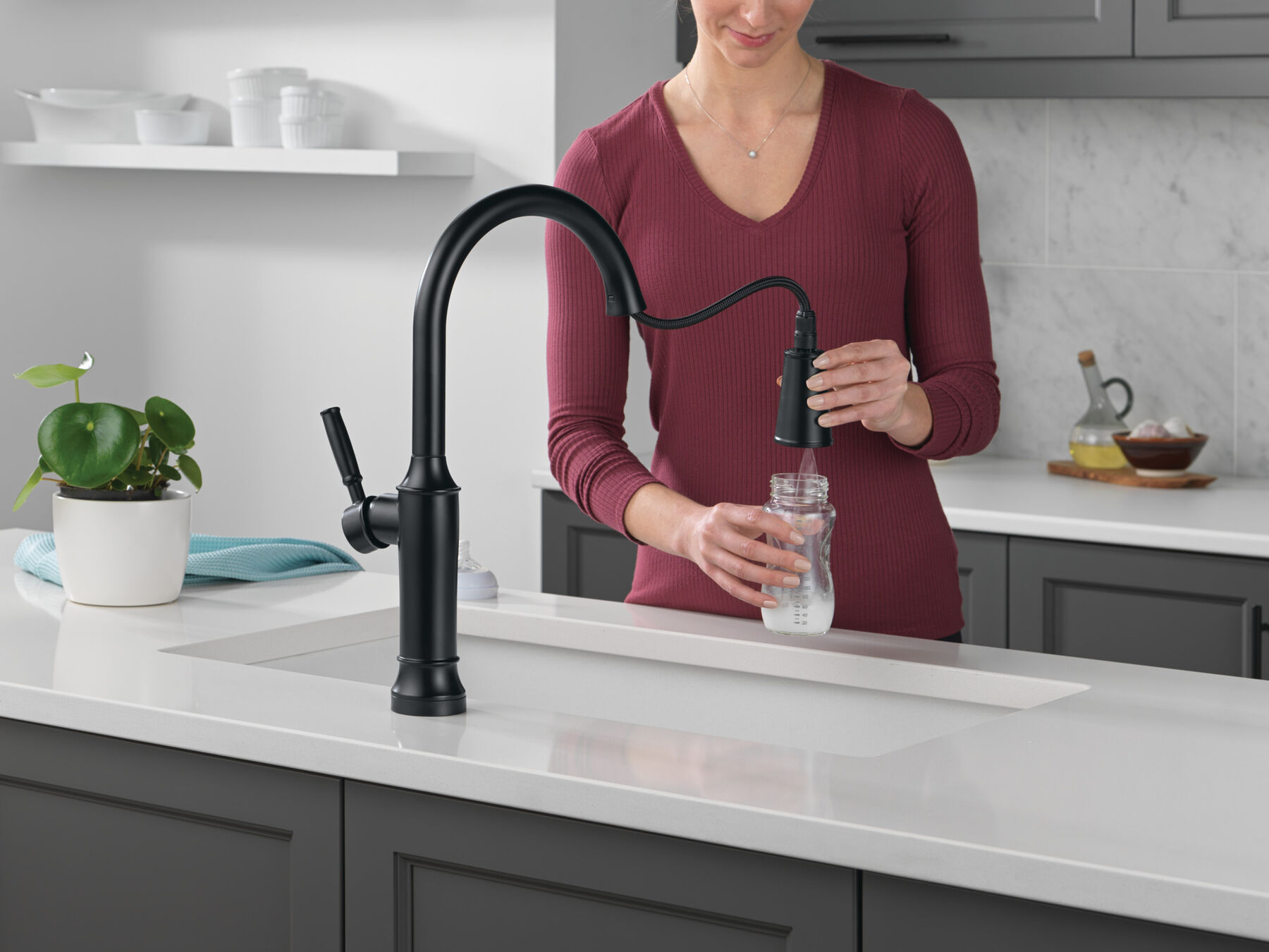 Pull-Down Kitchen Single Handle with Soap Dispenser Bundle