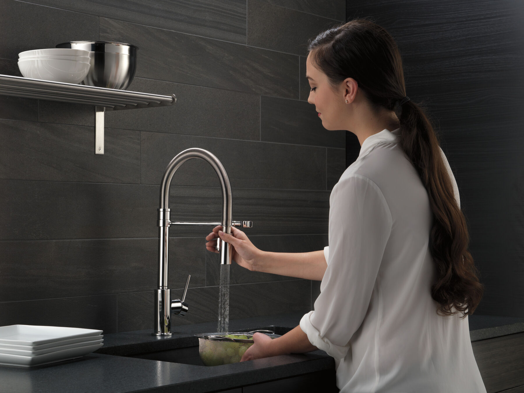 Single-Handle Pull-Down Spring Kitchen Faucet (Recertified)