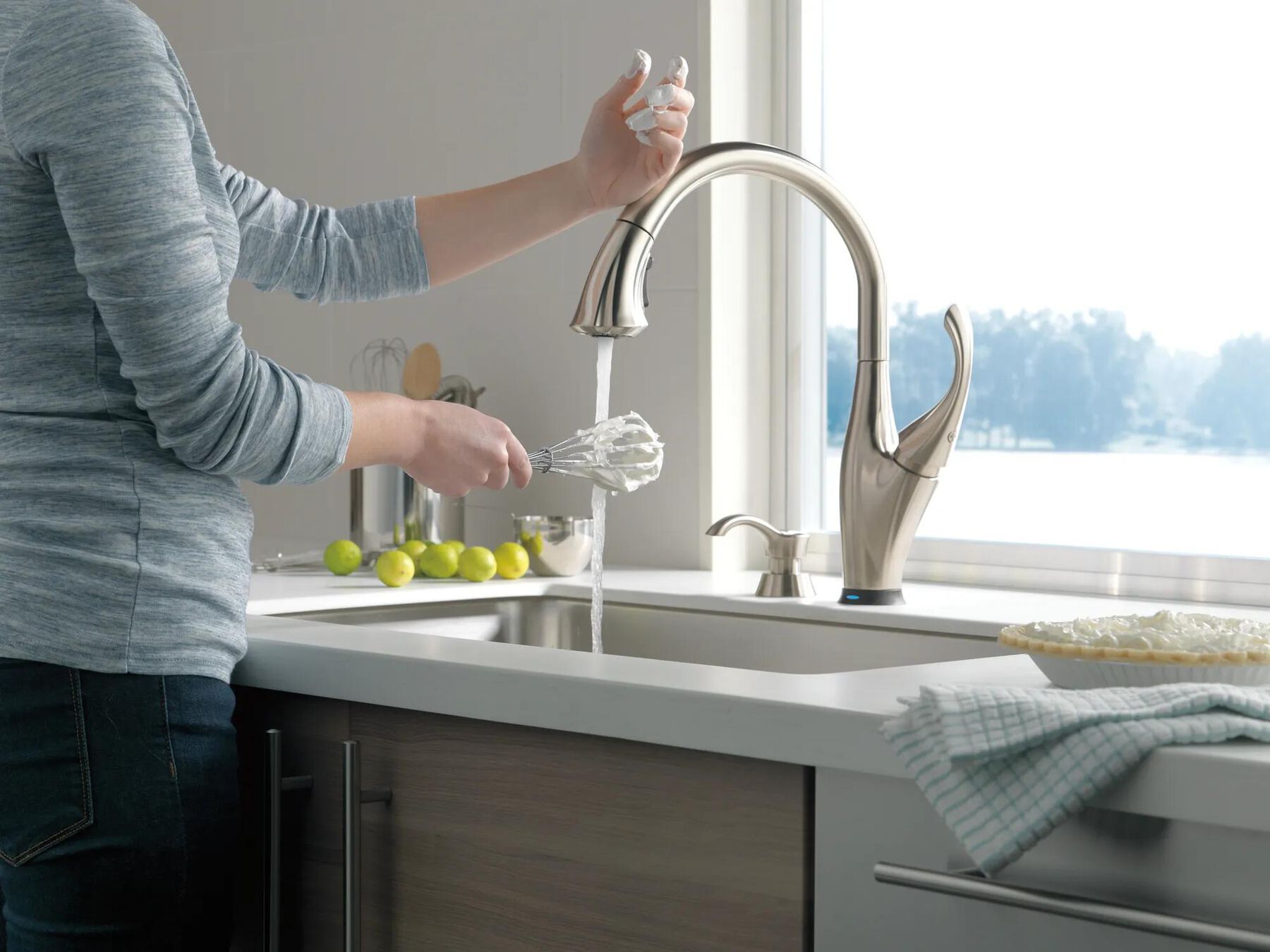 Single Handle Pull-Down Kitchen Faucet with Touch2O&reg; Technology and Soap Dispenser
