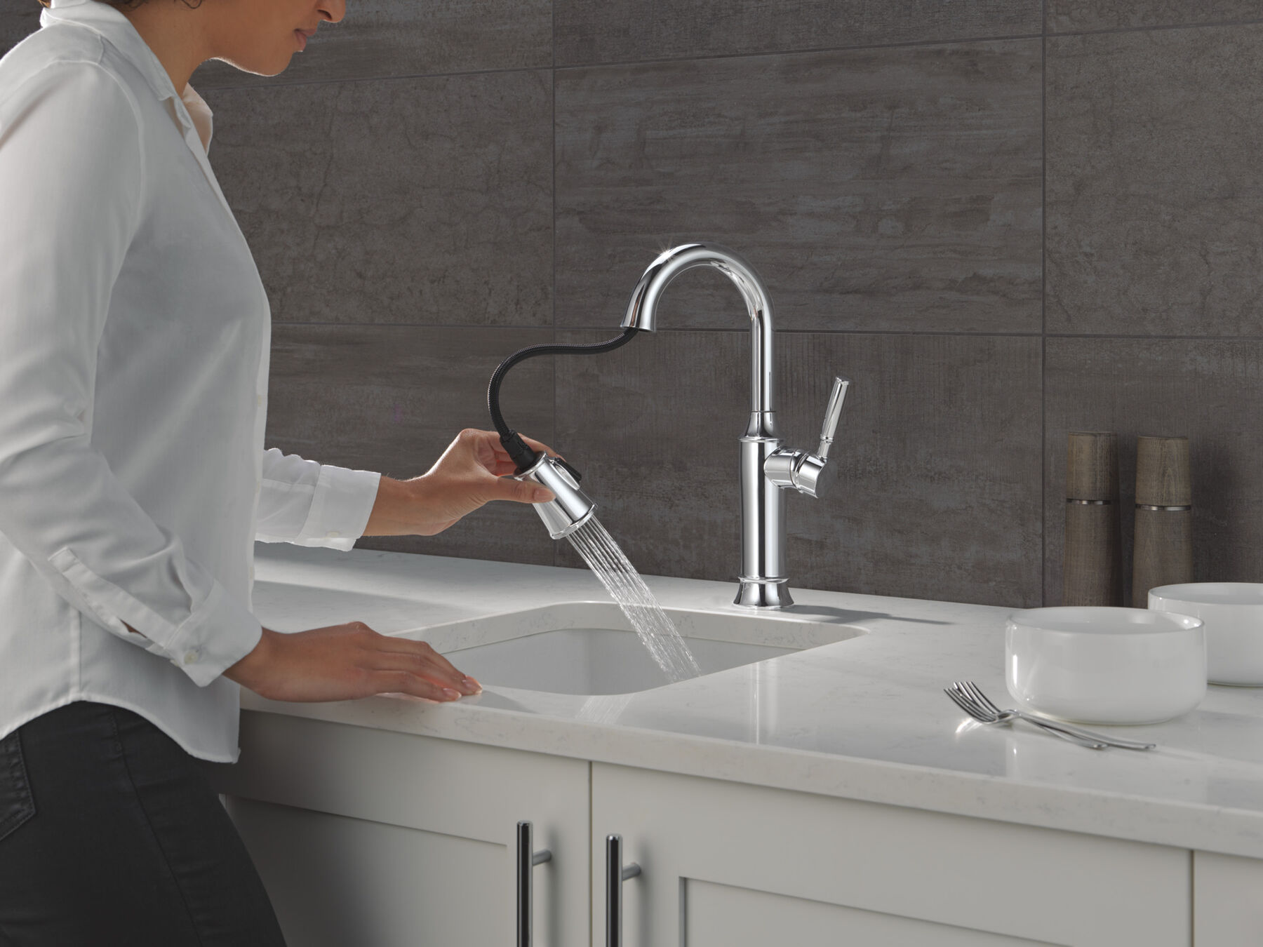Single Handle Pull-Down Bar / Prep Faucet