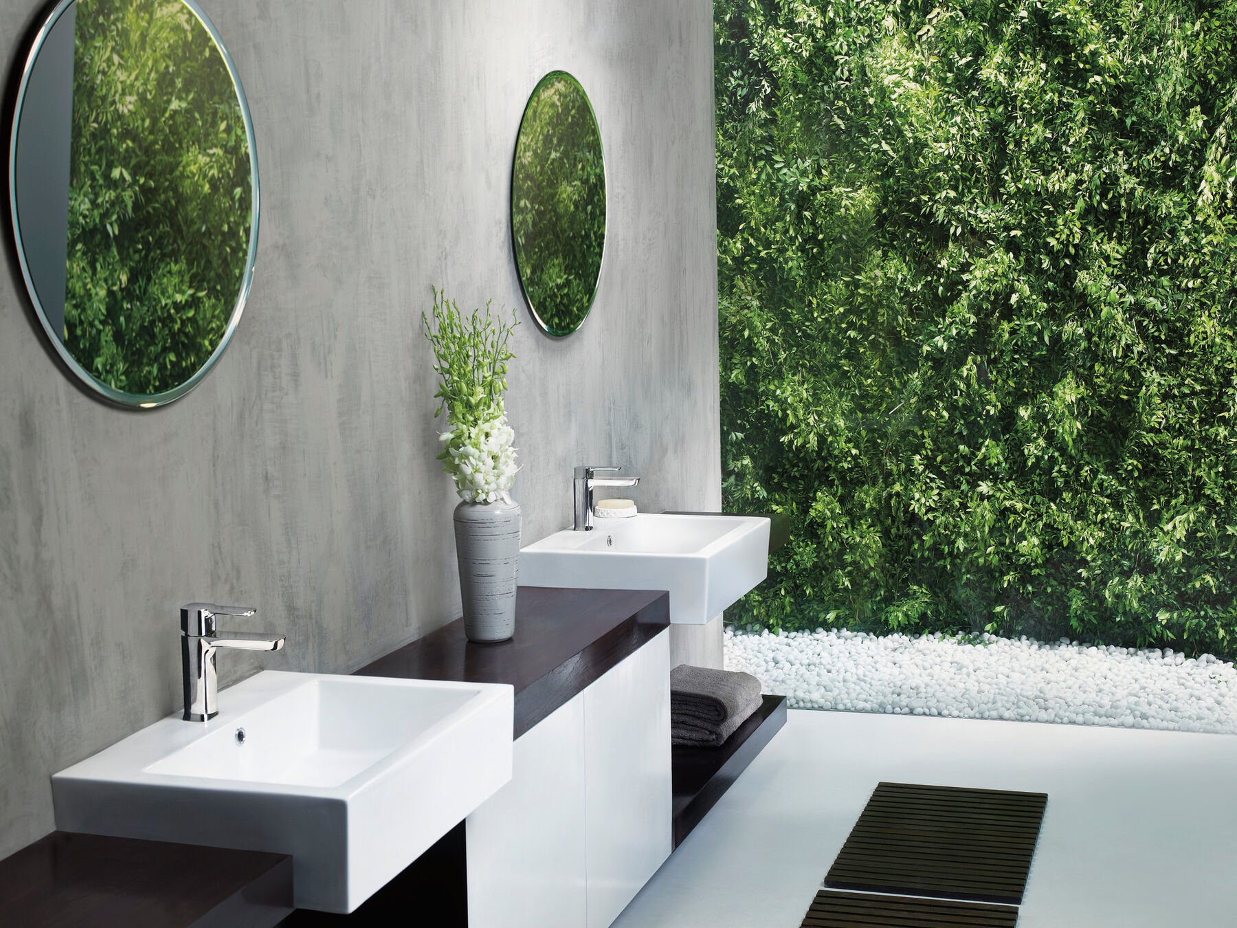 Single Handle Bathroom Faucet - Less Pop-Up