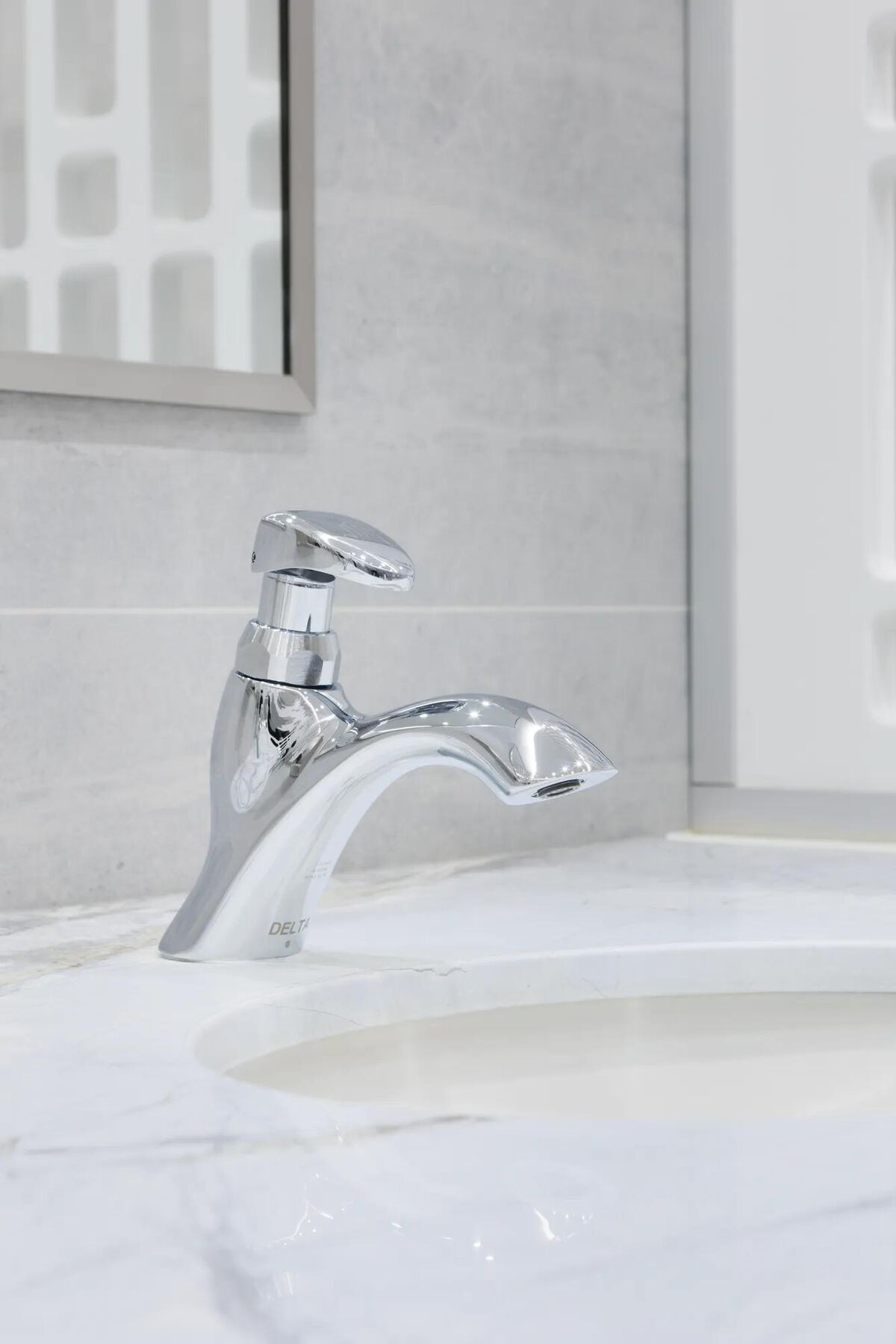 ADA Lever Metering Faucet with Mixing Tee