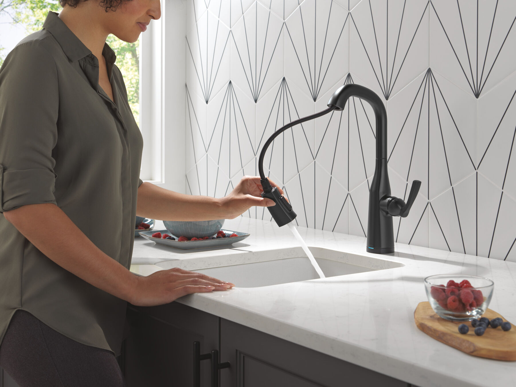 Touch2O&reg; Bar / Prep Faucet with Touchless Technology