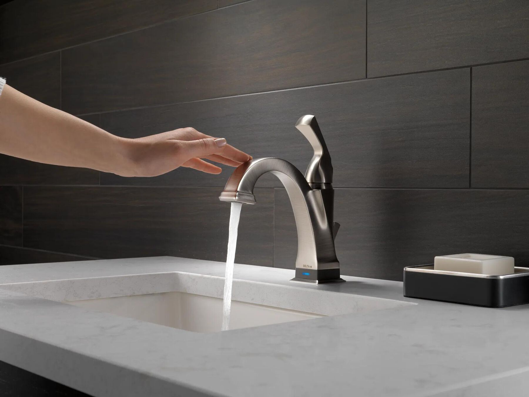 Single Handle Bathroom Faucet with Touch<sub>2</sub>O.xt&reg; Technology